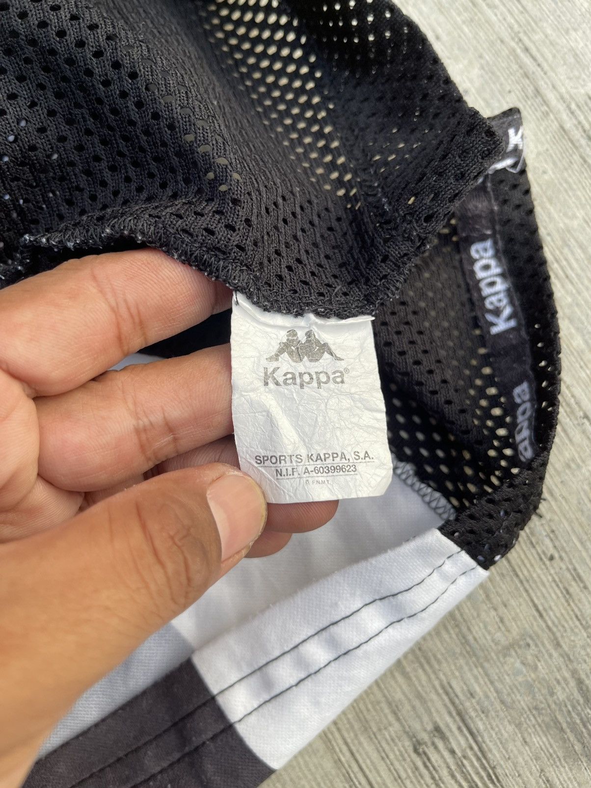 Kappa × Vintage Vintage Jersey Kappa Juventus Club 1997 1998 Size US XL / EU 56 / 4 - 10 Thumbnail