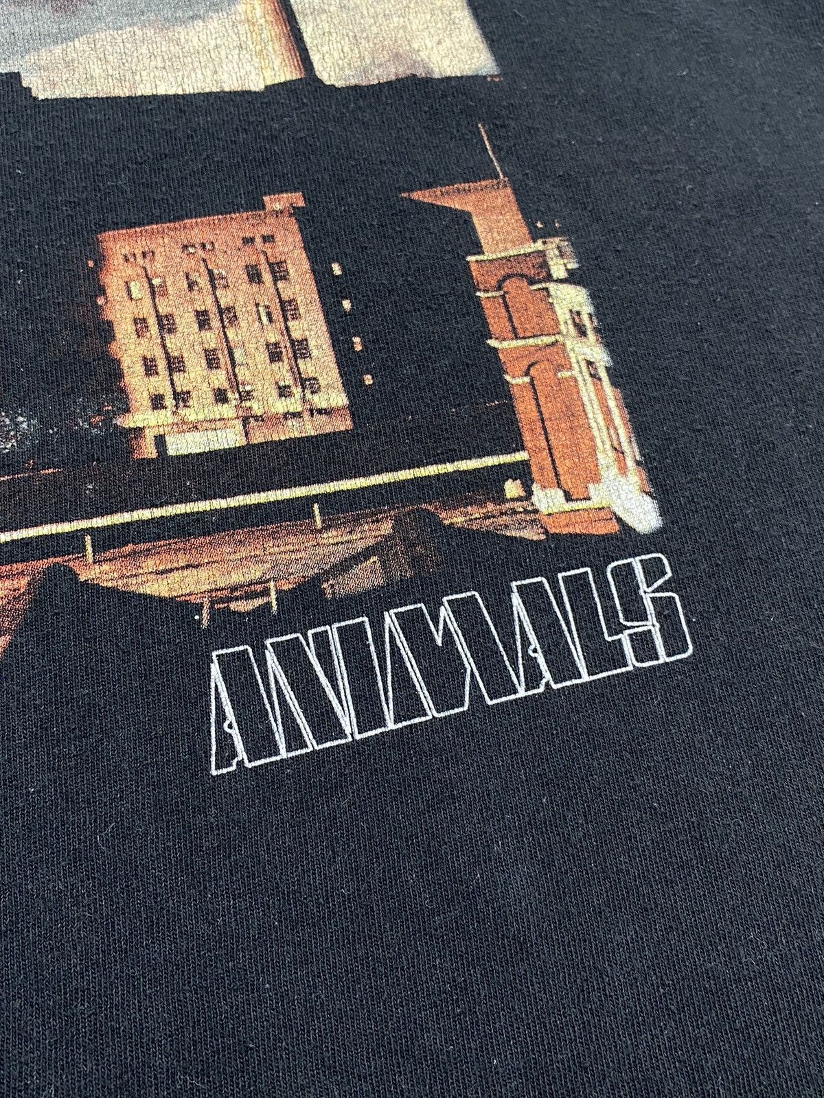 Band Tees 2011 Pink Floyd Animals Album T-Shirt Size US L / EU 52-54 / 3 - 6 Thumbnail
