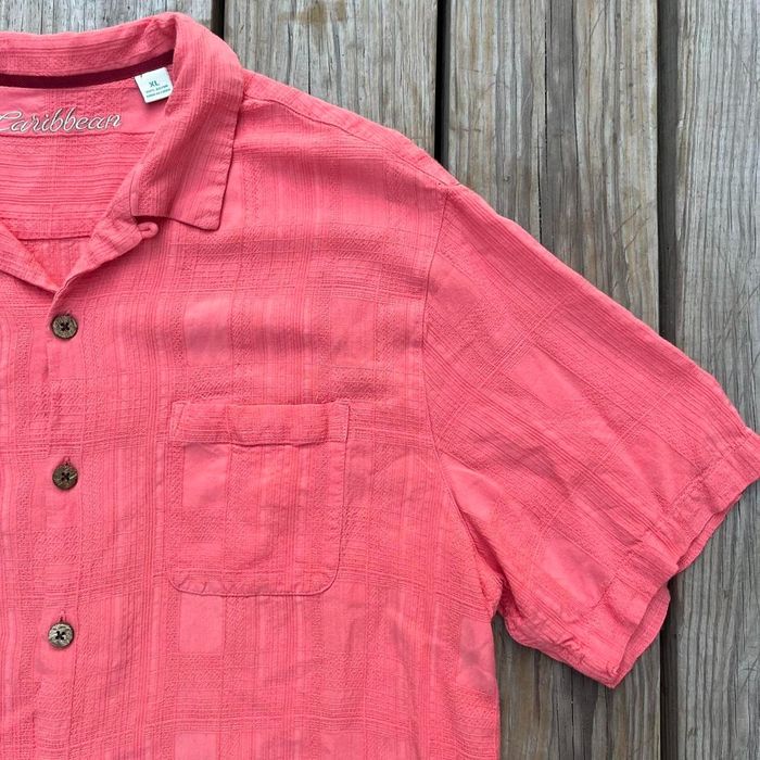 Vintage Vintage Y2k Rayon Camp Collar Shirt Salmon old money style
