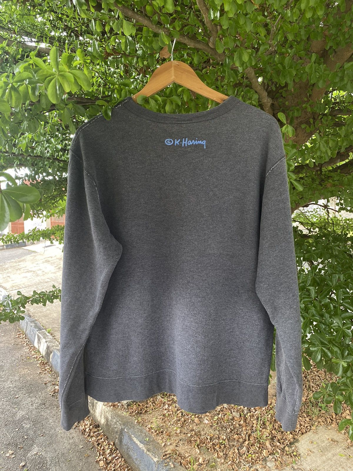 Japanese Brand × Uniqlo 🔥 Steals 🔥 Uniqlo KEITH HARING Sweatshirt Size US L / EU 52-54 / 3 - 5 Thumbnail