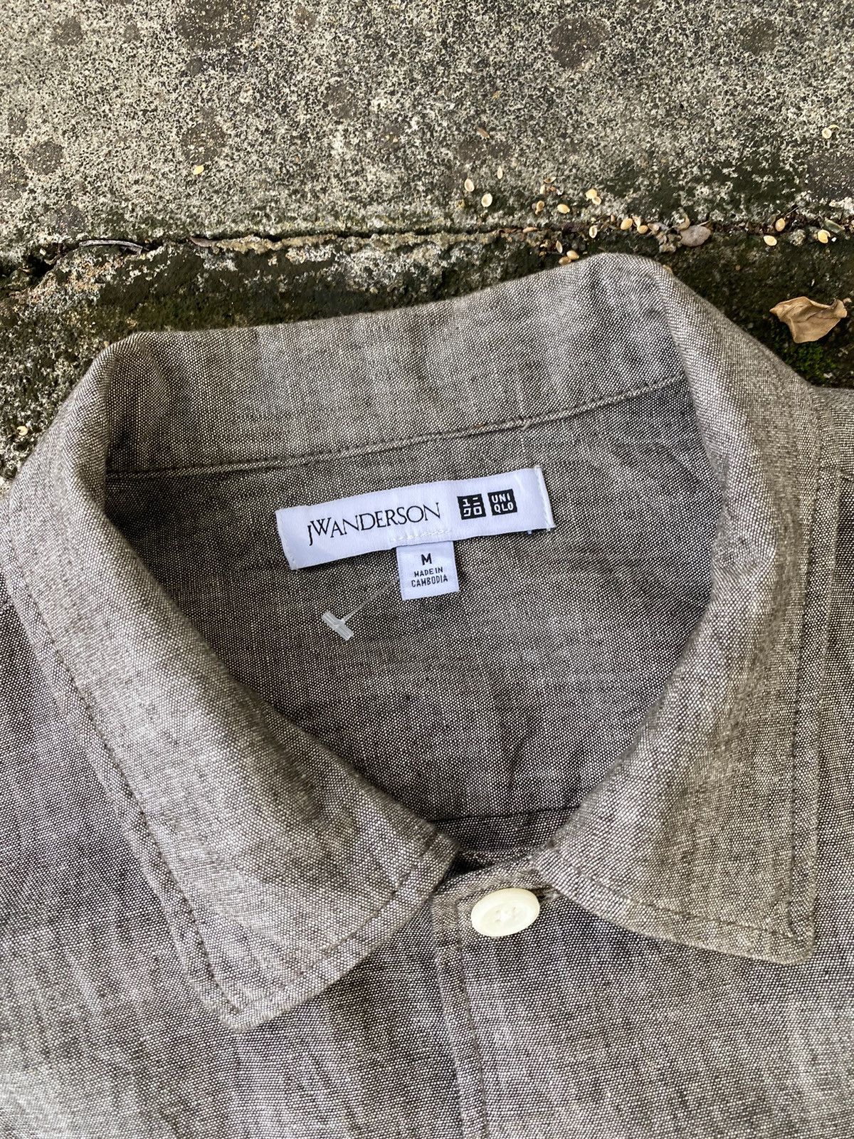 JW Anderson × Japanese Brand × Uniqlo ❌RARE❌ J W Andersson × Uniqlo Shirt Short Sleeve Chambray Size US M / EU 48-50 / 2 - 6 Thumbnail