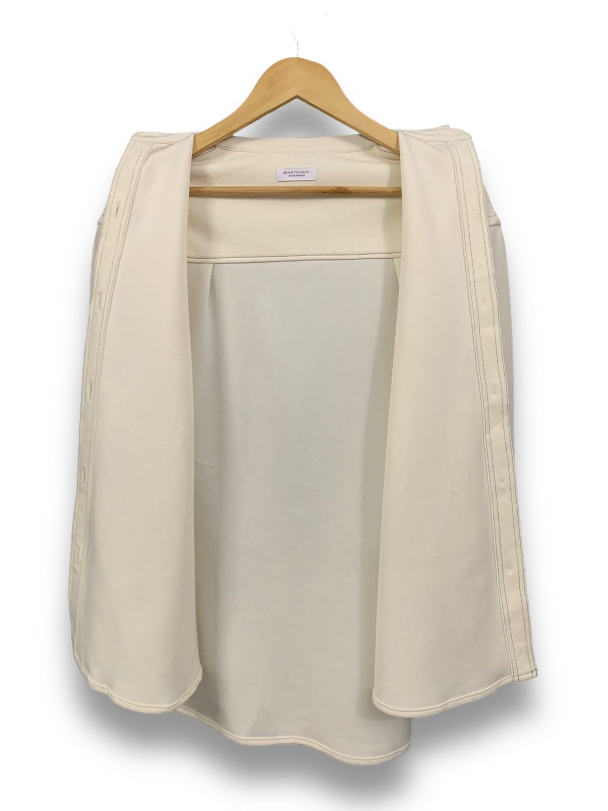 United Arrows Japanese Brand White Cream Oversized ButtonUp Blouse/Shacket Size XL / US 12-14 / IT 48-50 - 3 Thumbnail