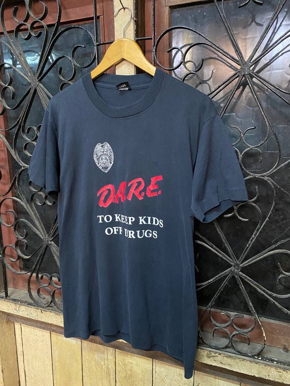 D.A.R.E VINTAGE D.A.R.E SCREEN STAR 50/50 TEE Size US L / EU 52-54 / 3 - 4 Thumbnail