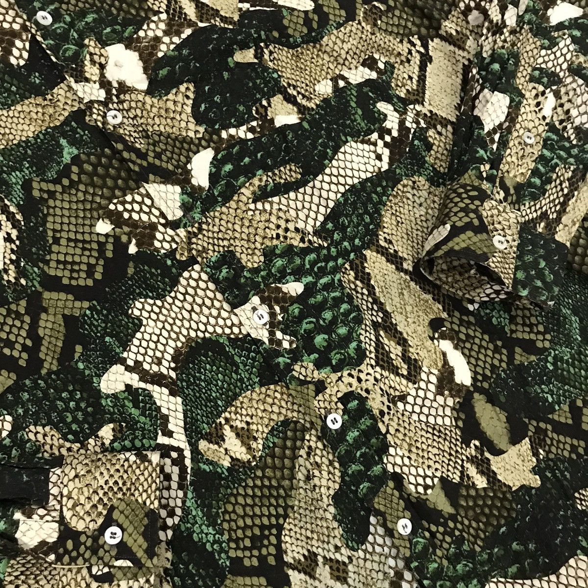 MSGM × Vintage Msgm Shirt Snake Vintage Size US L / EU 52-54 / 3 - 6 Thumbnail