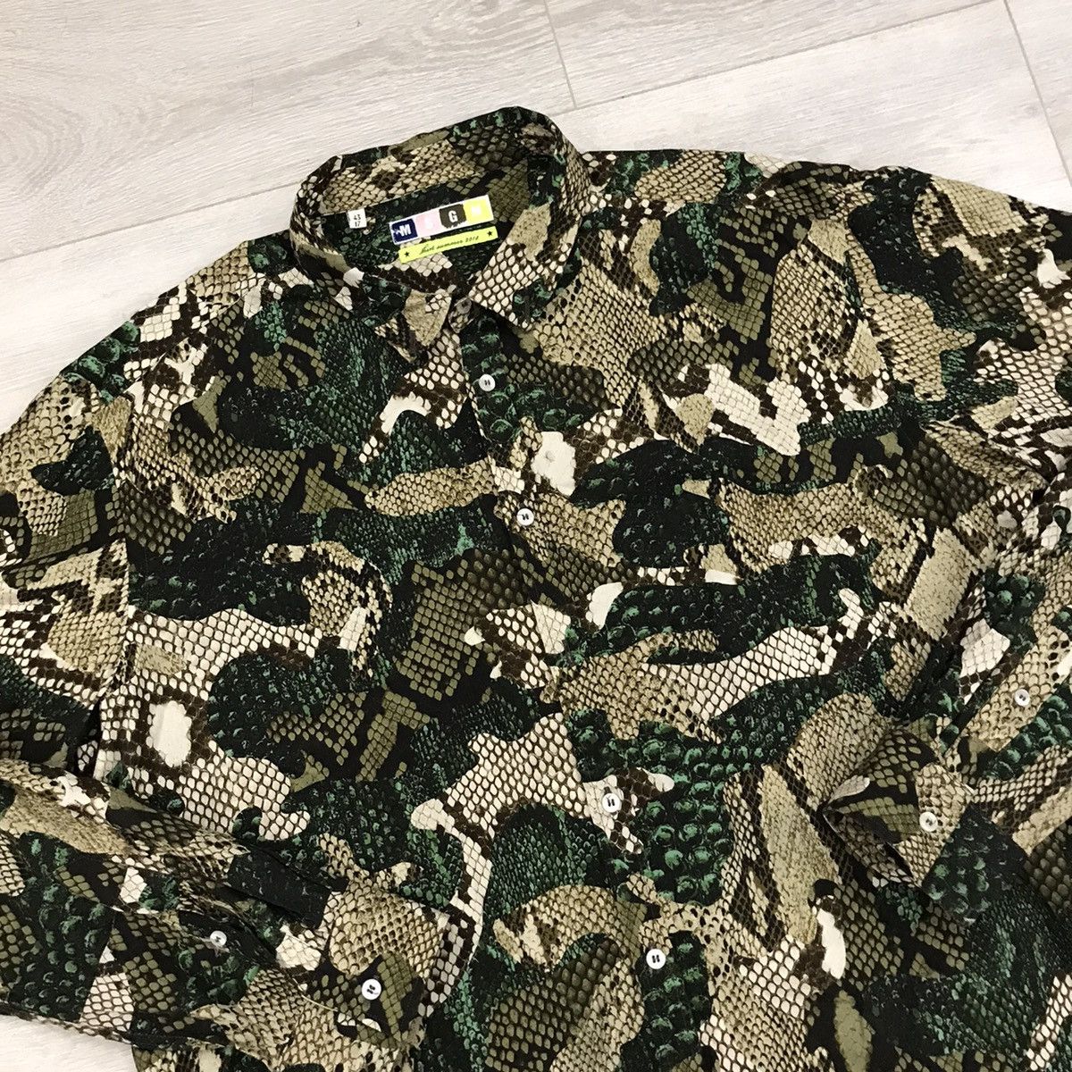 MSGM × Vintage Msgm Shirt Snake Vintage Size US L / EU 52-54 / 3 - 3 Thumbnail