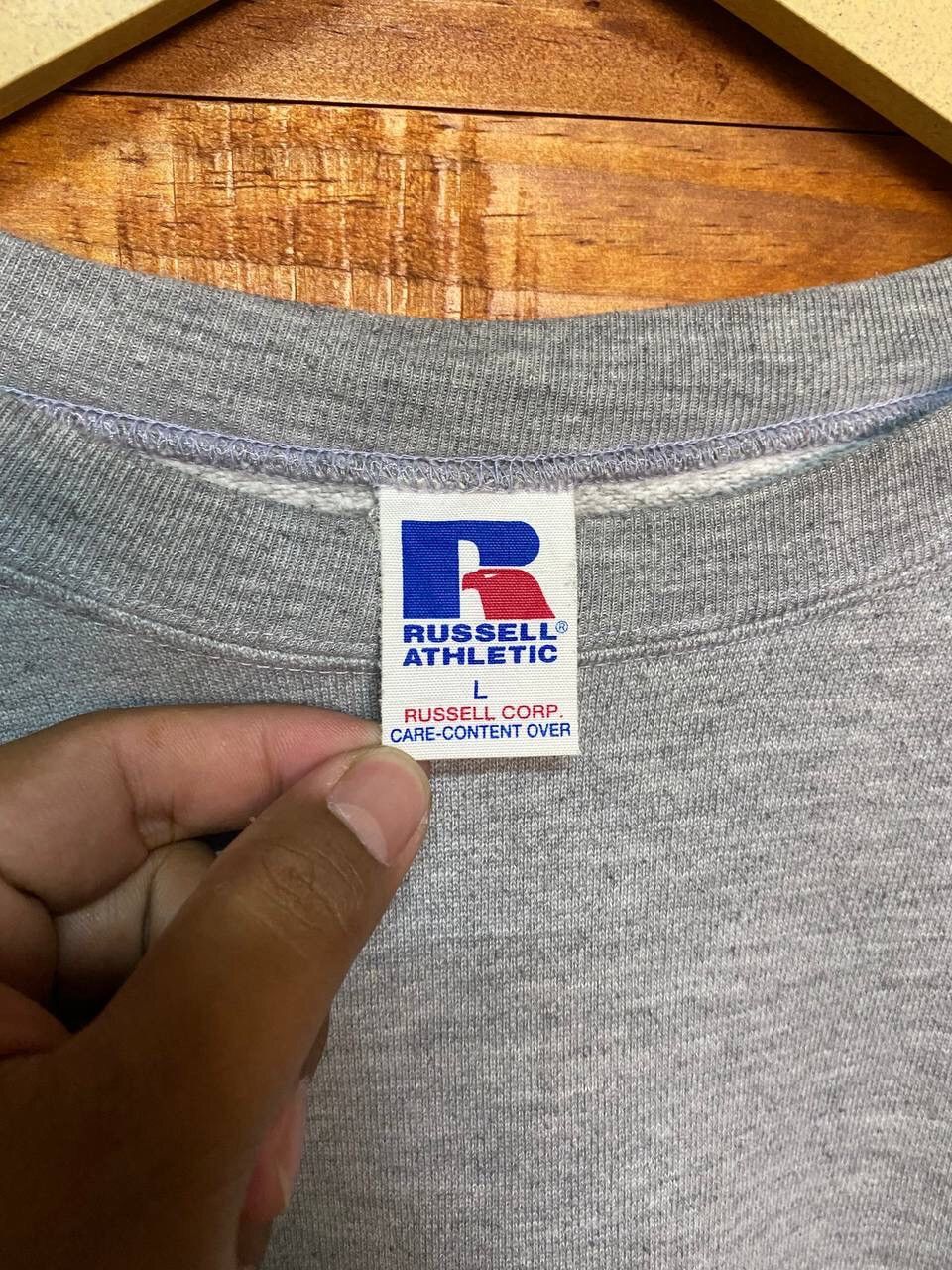 Russell Athletic VINTAGE RUSSEL ATHLETIC SWEATSHIRT Size US L / EU 52-54 / 3 - 10 Thumbnail