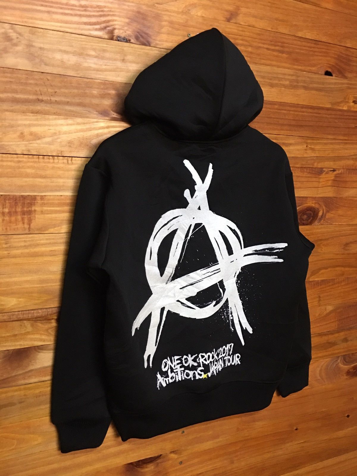Japanese Brand ONE OK ROCK 2017 AMBITIONS JAPAN TOUR HOODIE Size US M / EU 48-50 / 2 - 2 Thumbnail