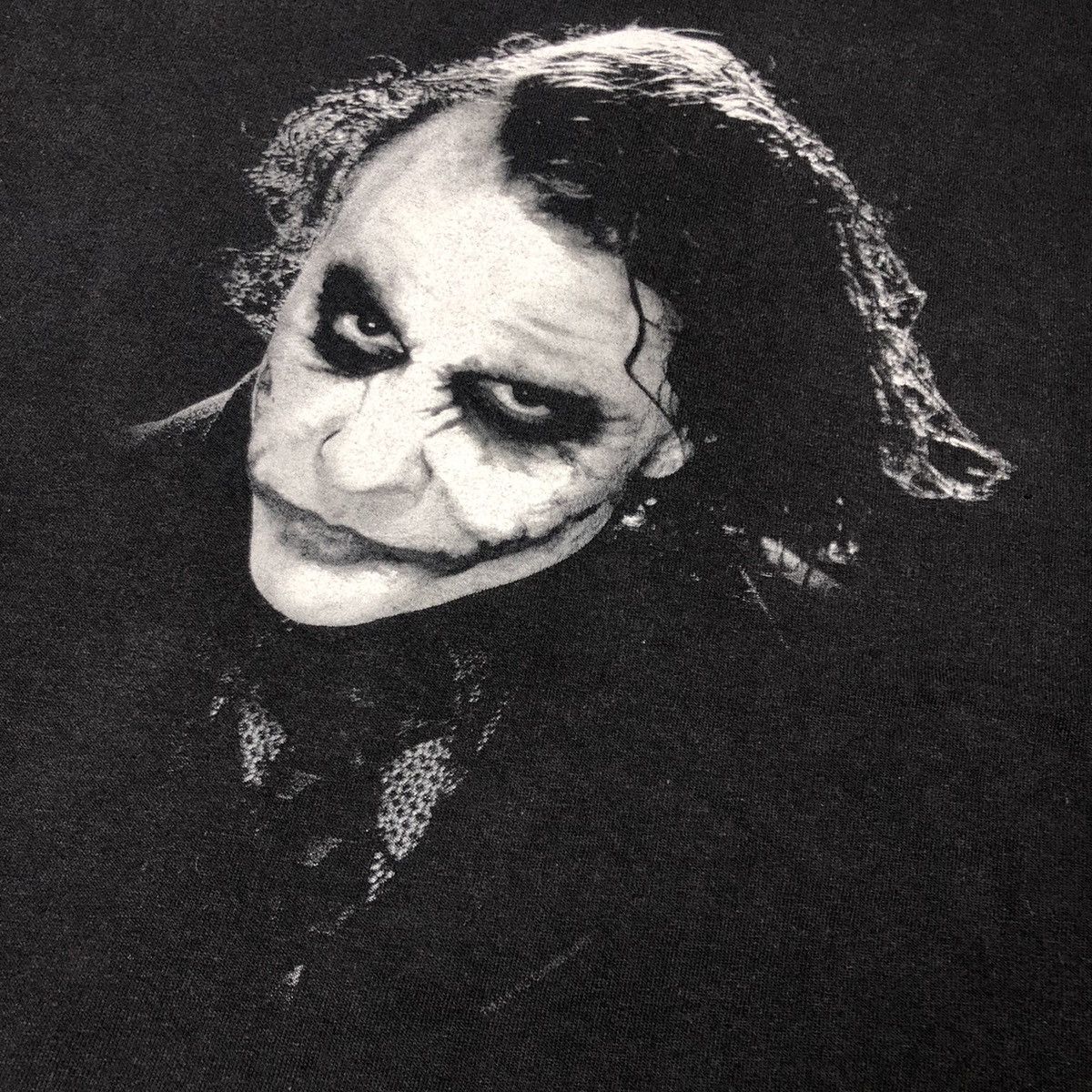 Vintage The Dark Knight Joker Heath Ledger Tee Size US L / EU 52-54 / 3 - 3 Thumbnail