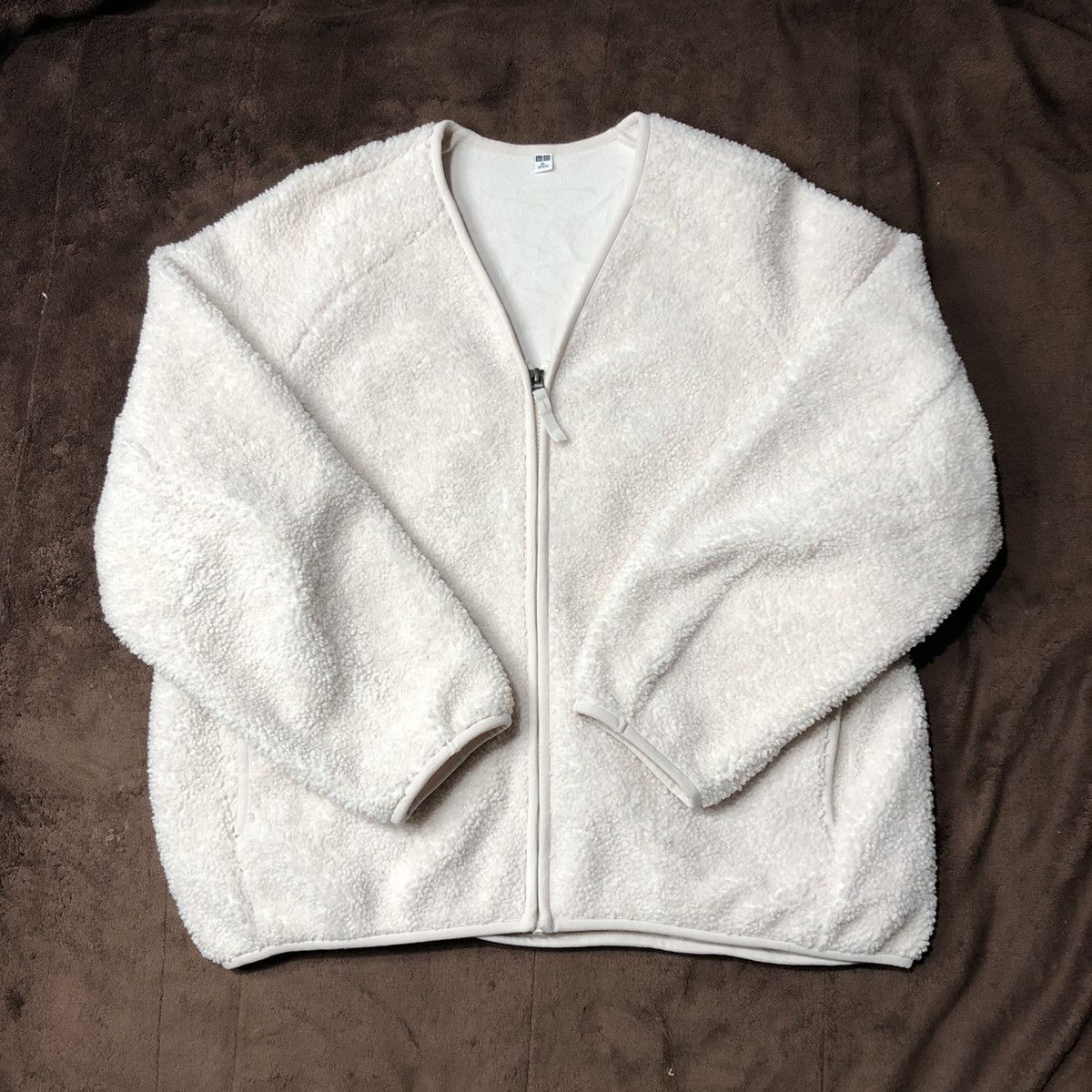 Japanese Brand Japanese Brand Uniqlo Fur Sweater Size US L / EU 52-54 / 3 - 1 Thumbnail