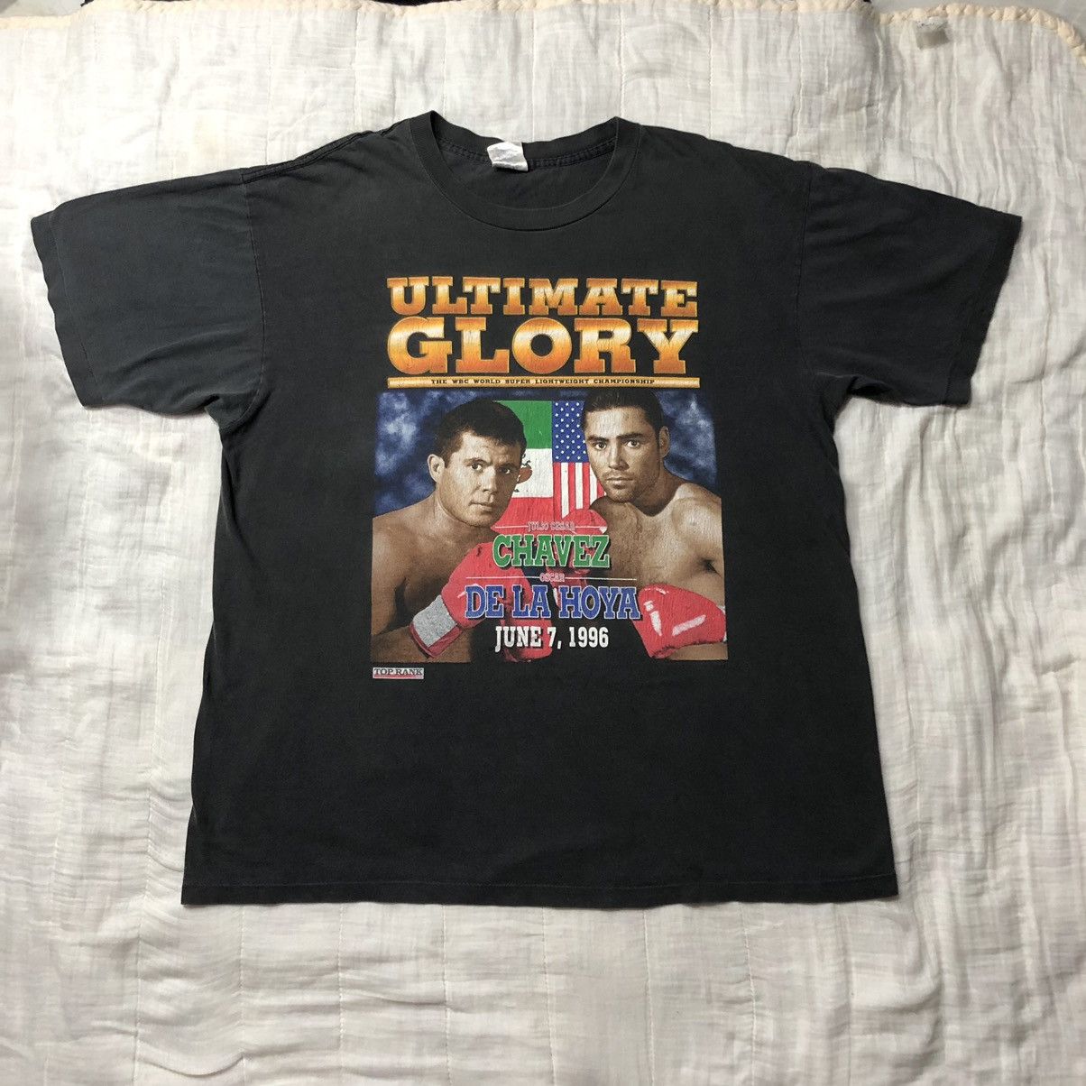 Naked & Famous Chavez vs De La Hoya 1996 Vintage T Shirt Size US XL / EU 56 / 4 - 2 Thumbnail