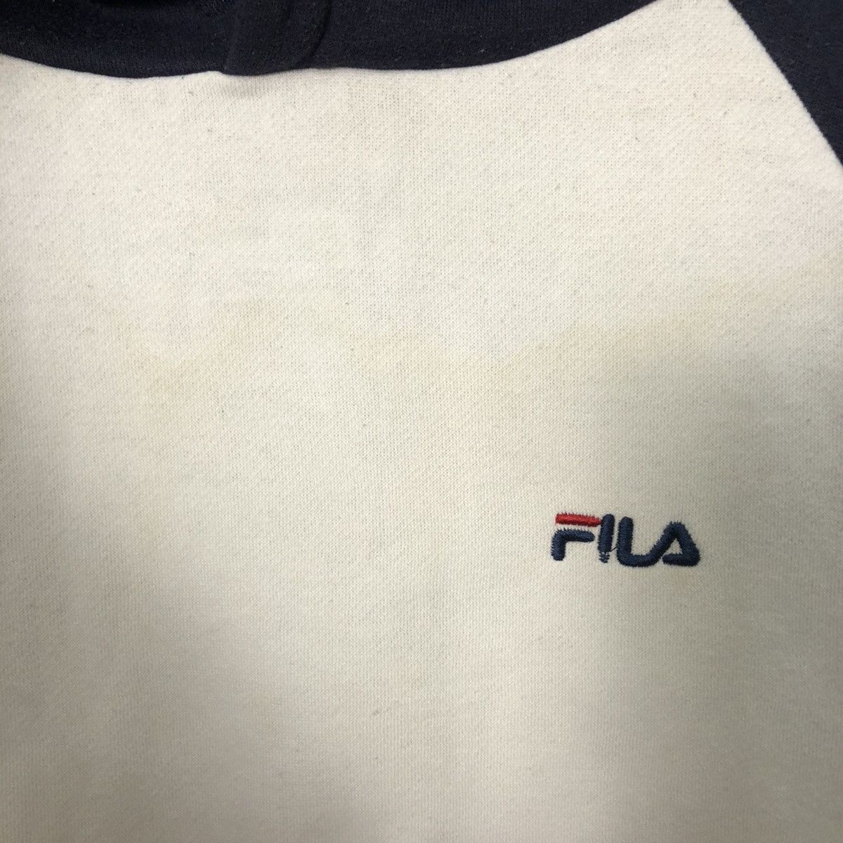 Fila Vintage Fila Embroidery Logo Pullover Hoodie Sweatshirt Size US L / EU 52-54 / 3 - 11 Thumbnail