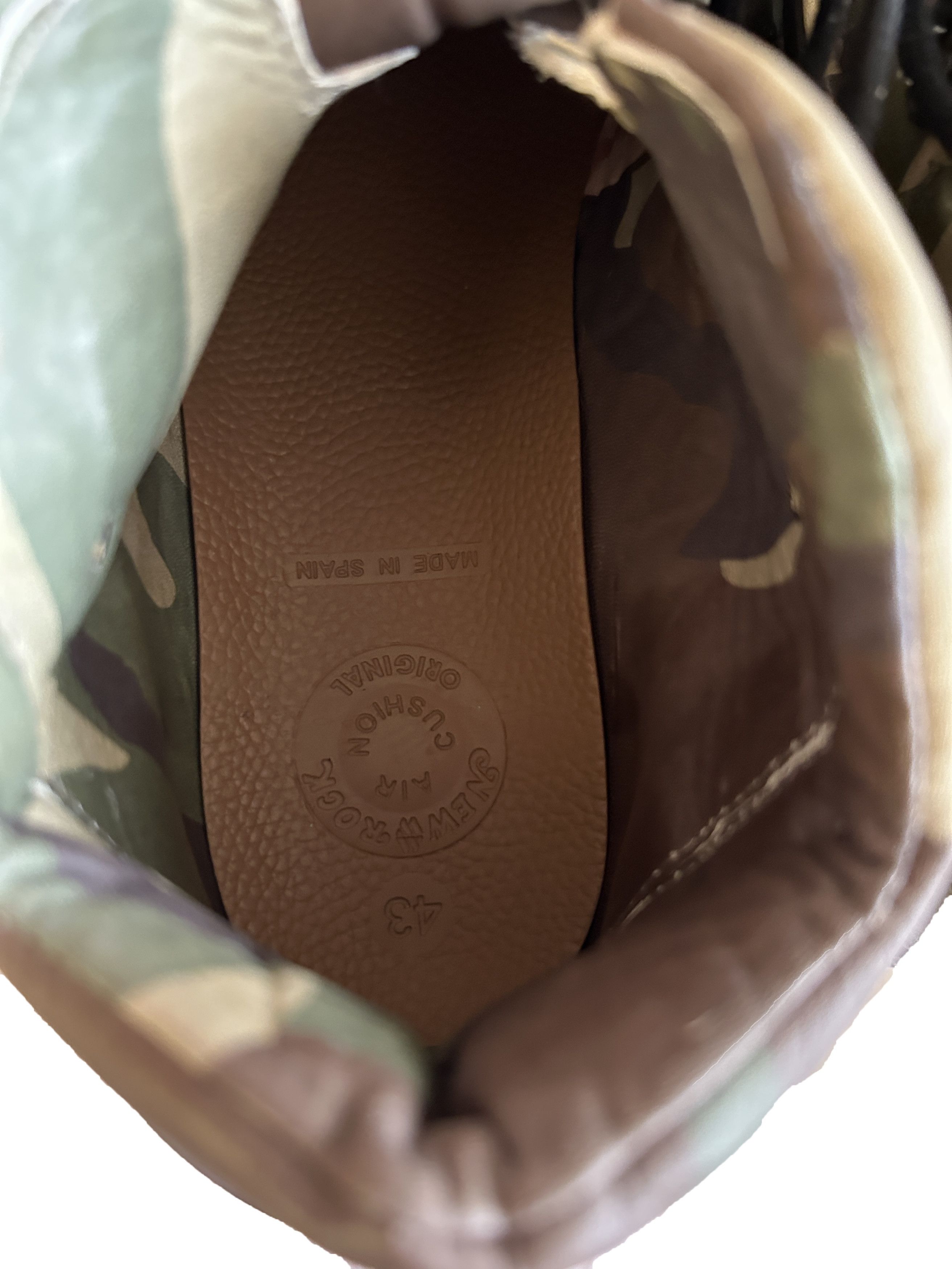 New Rock × Vetements VETEMENTS Khaki New Rock Edition Platform Sneakers Size US 10 / EU 43 - 6 Thumbnail