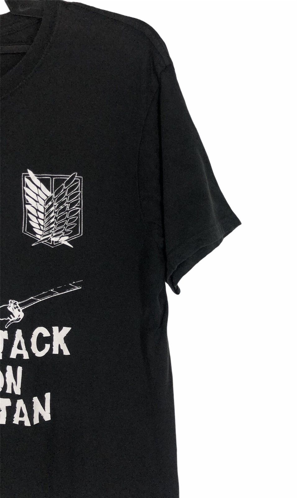 Anime × Japanese Brand × One Piece Attack On Titan Anime Cartoon Japan T Shirt Size US L / EU 52-54 / 3 - 4 Thumbnail