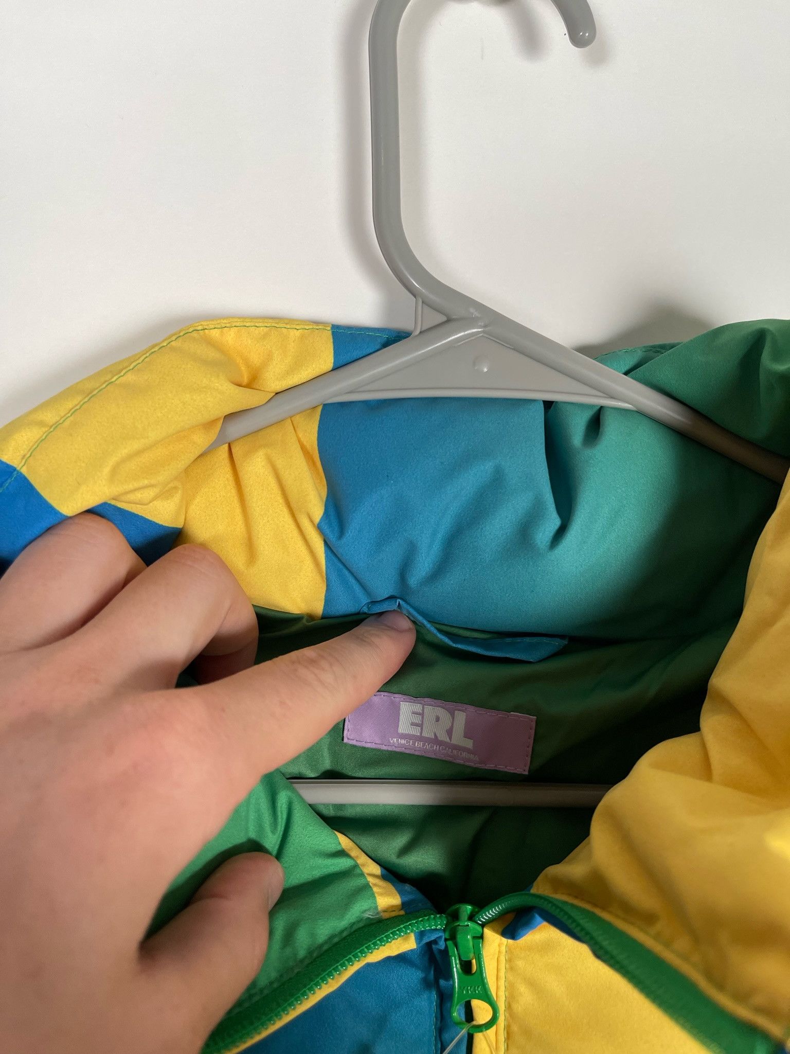 ERL 🚭EXTREMELY RARE ERL GRAIL🚭Fall/Winter 2020 Yellow Puffer Size US M / EU 48-50 / 2 - 5 Thumbnail