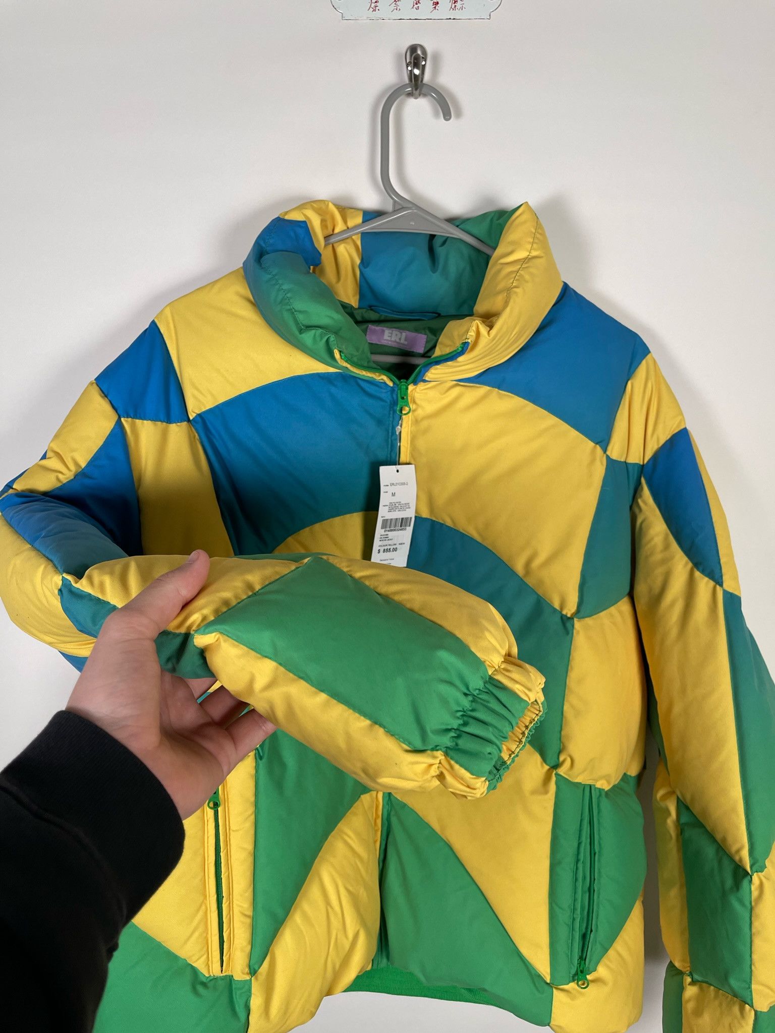 ERL 🚭EXTREMELY RARE ERL GRAIL🚭Fall/Winter 2020 Yellow Puffer Size US M / EU 48-50 / 2 - 7 Thumbnail