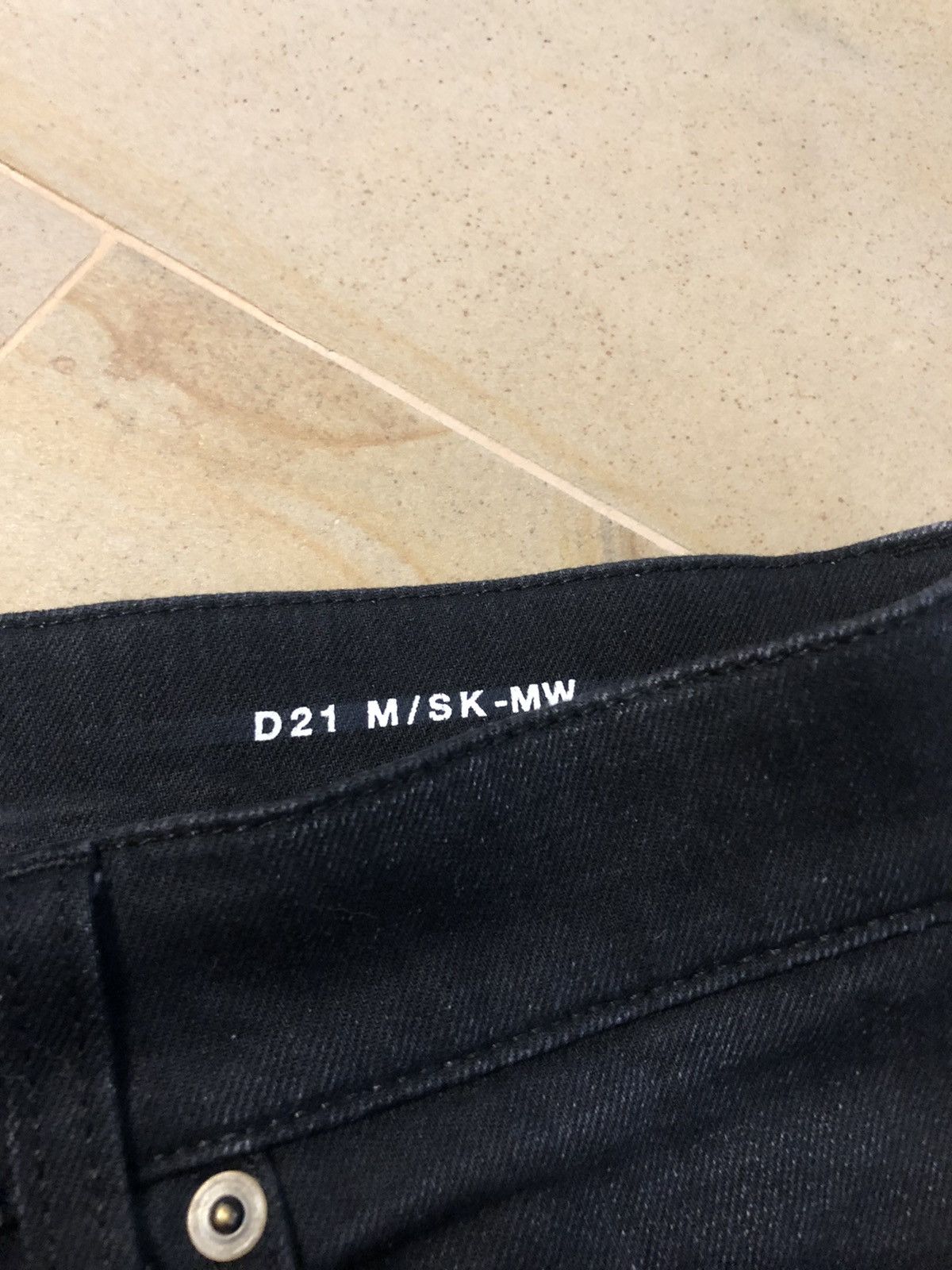 Saint Laurent Paris Saint Laurent D21 Sk jeans Size US 32 / EU 48 - 3 Thumbnail