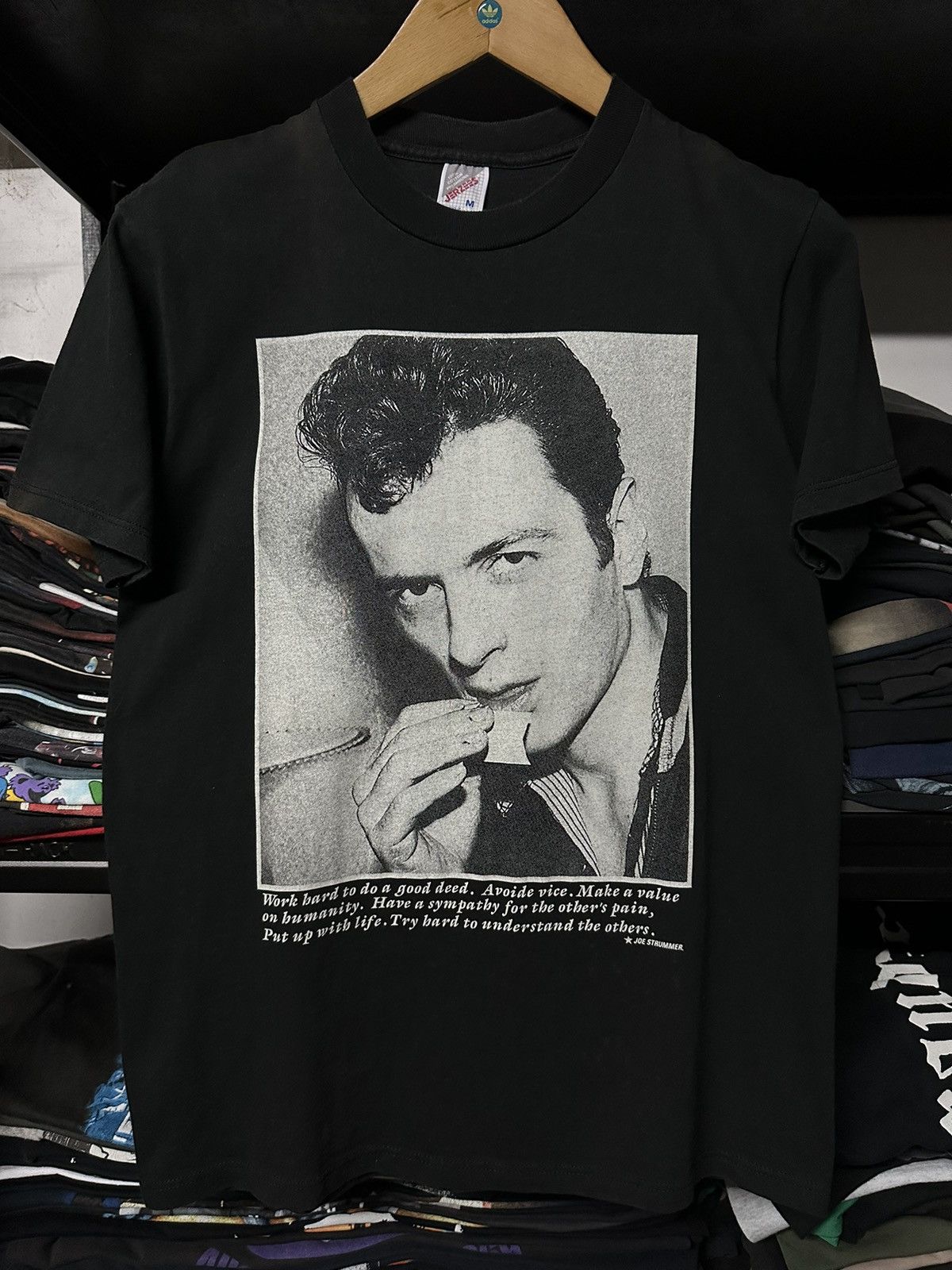 Band Tees Vintage 90s Joe Strummer The Clash Sun Faded Tee Size US M / EU 48-50 / 2 - 1 Thumbnail