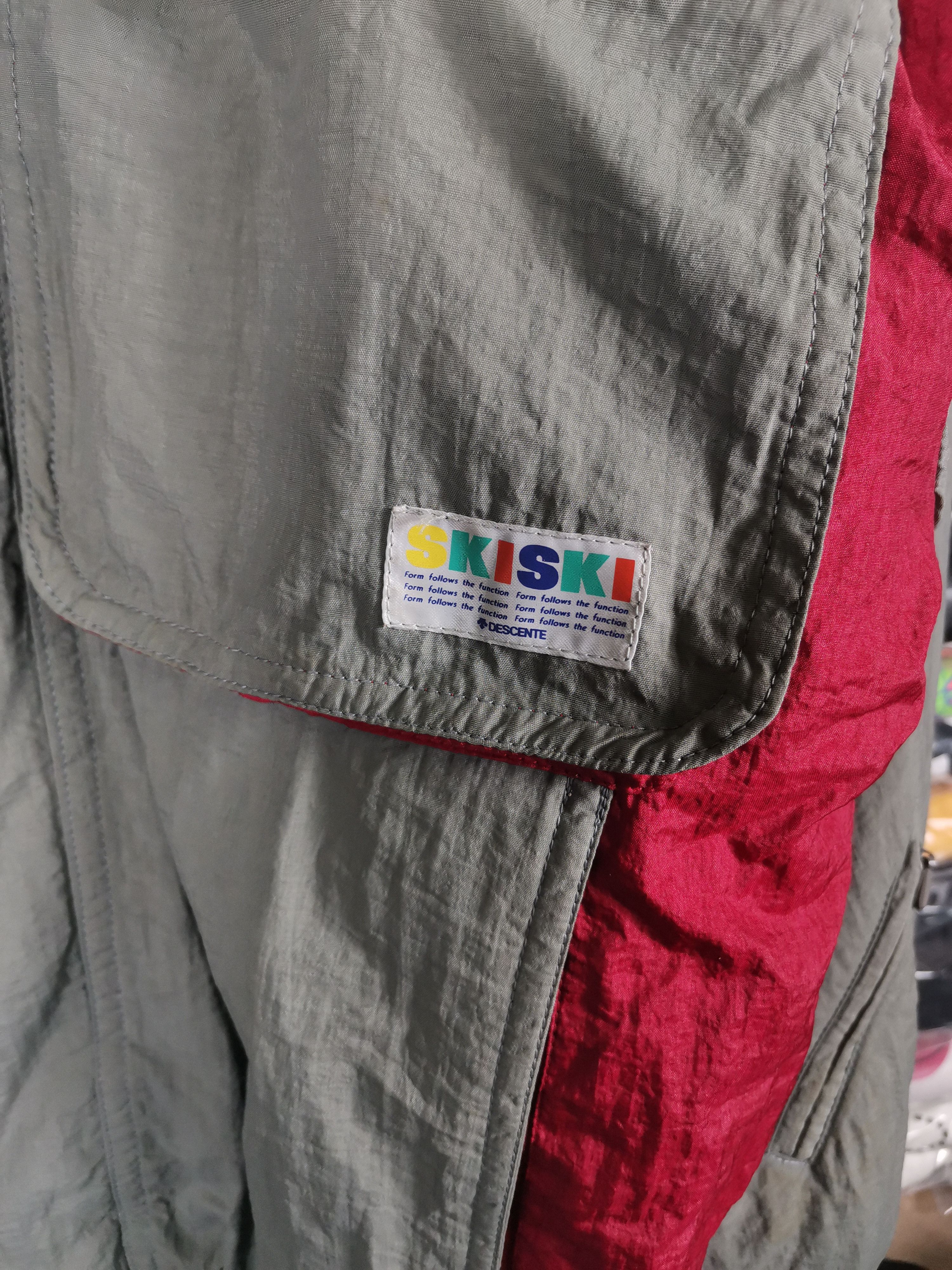 Descente Vintage Japanese Brand Descente Skiwear Jacket Sun Faded Size US L / EU 52-54 / 3 - 2 Thumbnail