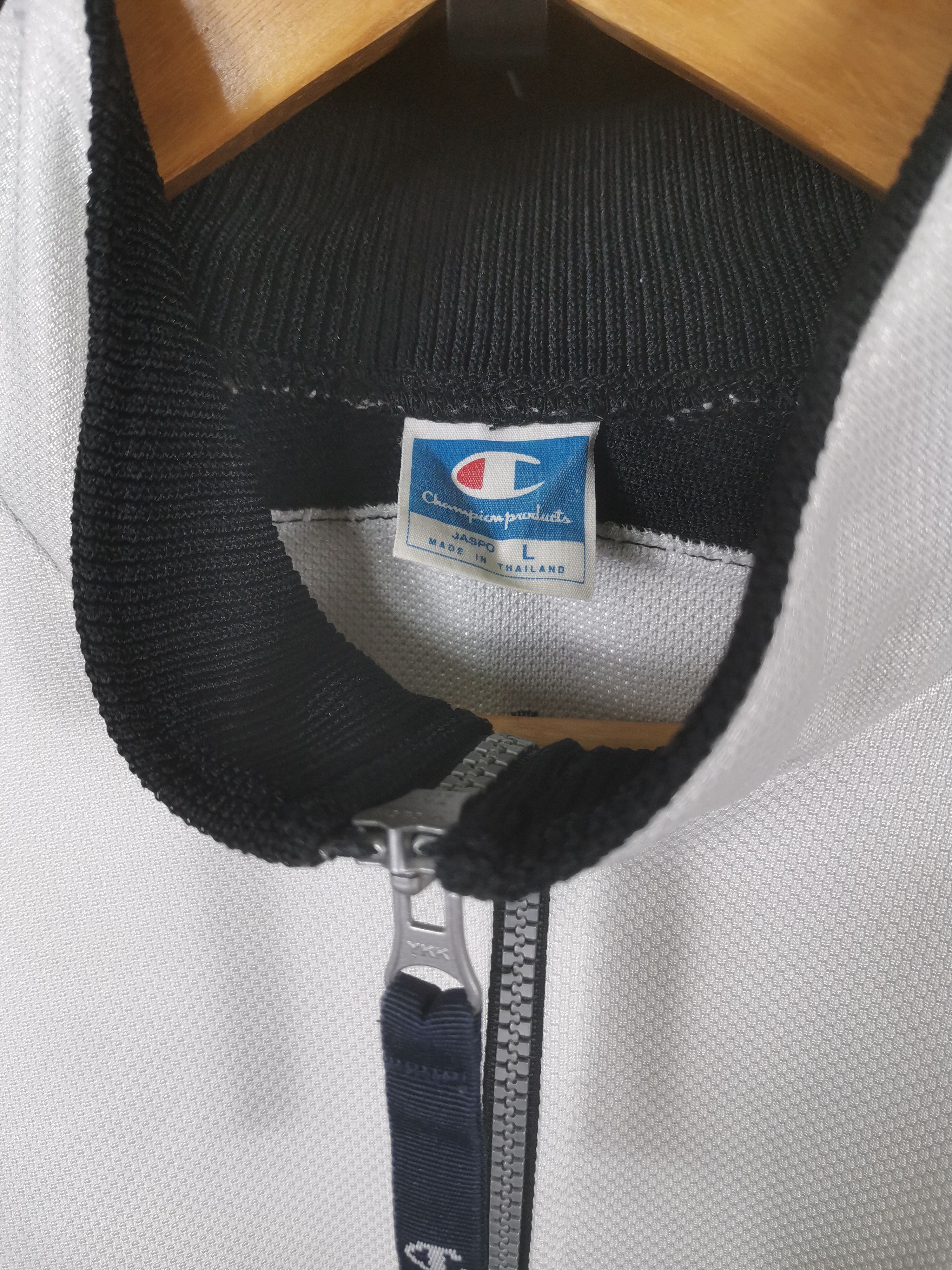 Champion Vintage 90s Champion Big Spellout Jacket Size US L / EU 52-54 / 3 - 5 Thumbnail