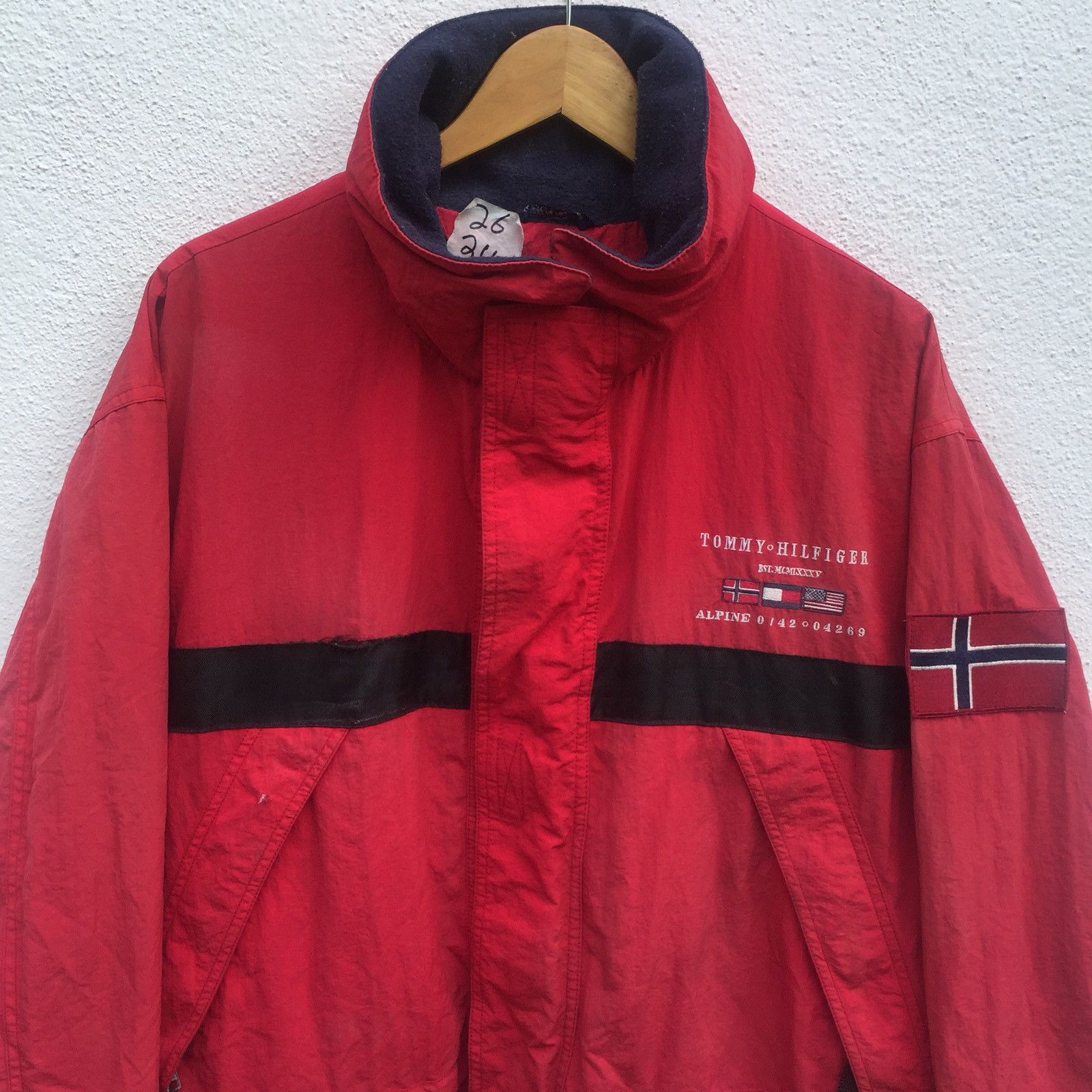 Tommy Hilfiger Vintage 90s Tommy Hilfiger Distressed Jacket Size US M / EU 48-50 / 2 - 2 Thumbnail