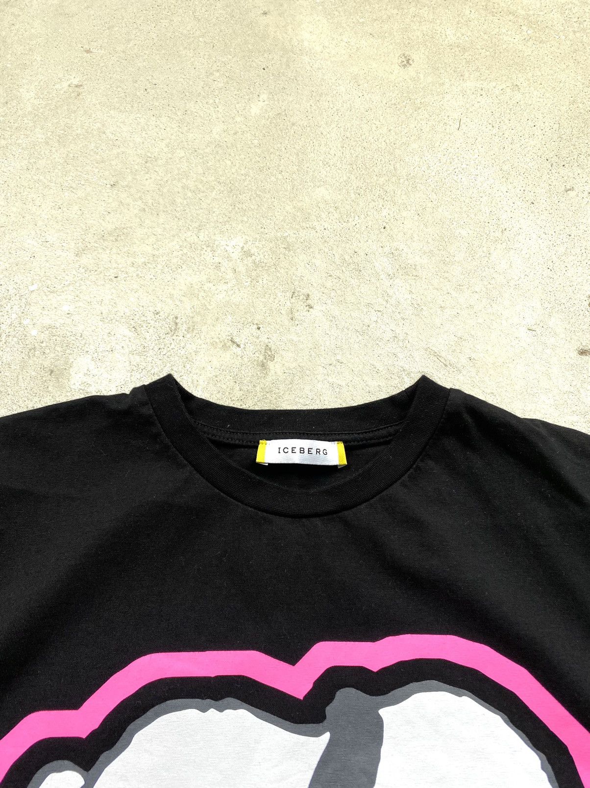 Iceberg Iceberg T Shirt Luxury Tee Size S / US 4 / IT 40 - 5 Thumbnail