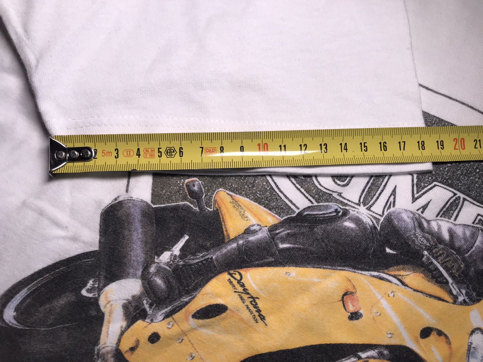Daytona Vintage Hanes TRIUMPH Daytona MOTORCYCLES Streetwear shirt Size US M / EU 48-50 / 2 - 18 Thumbnail