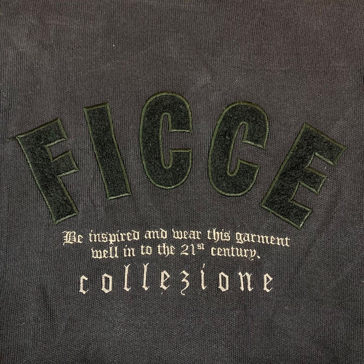 Vintage Vintage Ficce Collezione Spell Out Pullover Jumper Size US L / EU 52-54 / 3 - 8 Thumbnail