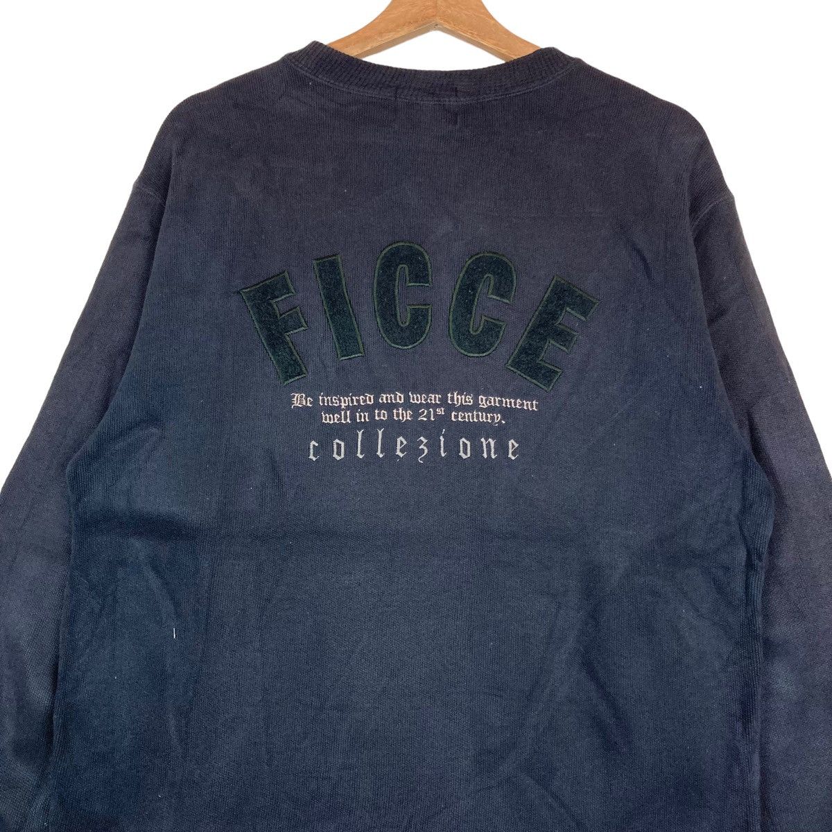 Vintage Vintage Ficce Collezione Spell Out Pullover Jumper Size US L / EU 52-54 / 3 - 7 Thumbnail