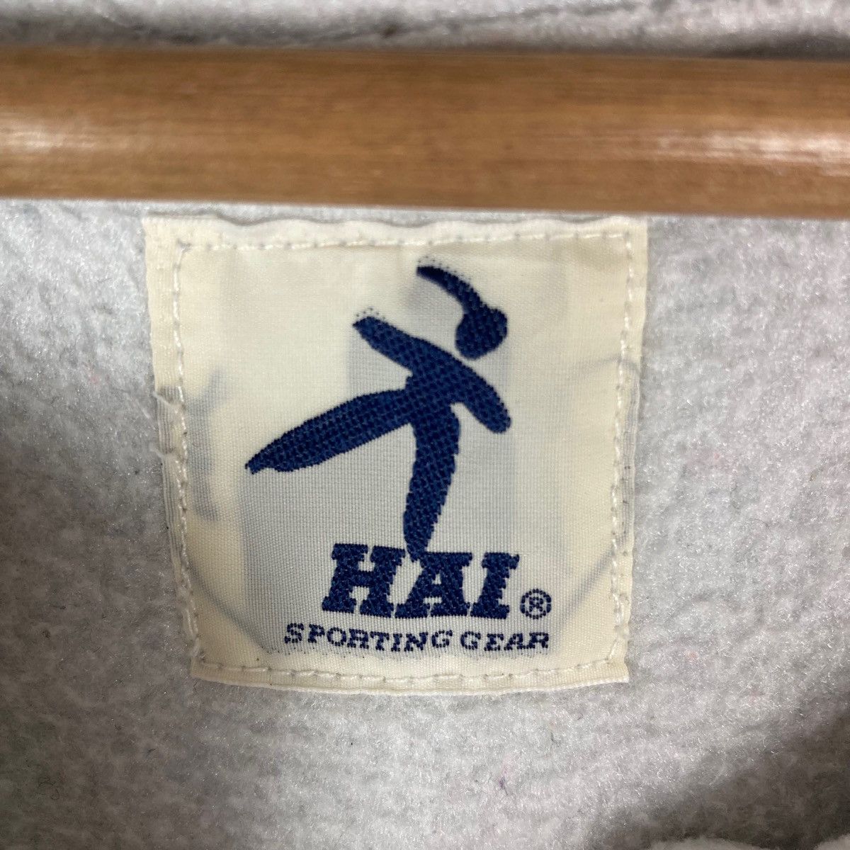 Hai Sporting Gear Vintage Hai Sporting Gear Patches Logo Pulled Jumper Size US M / EU 48-50 / 2 - 9 Thumbnail