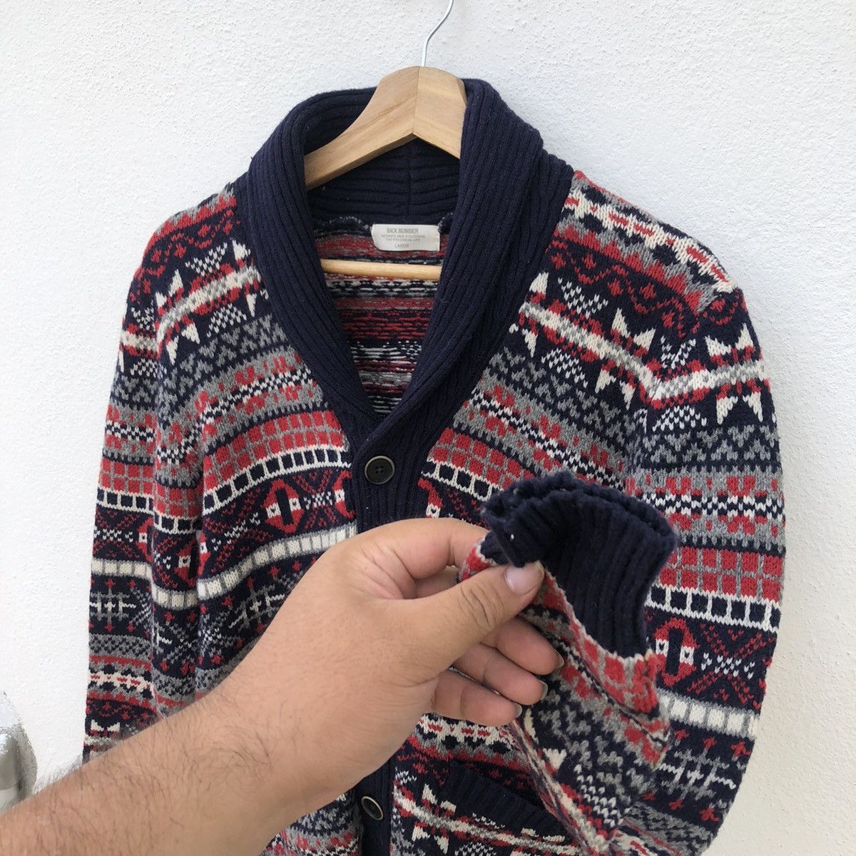 Japanese Brand WOOL KNITWEAR CARDIGAN BY BACK NUMBER NAVAJO DESIGN Size US L / EU 52-54 / 3 - 6 Thumbnail