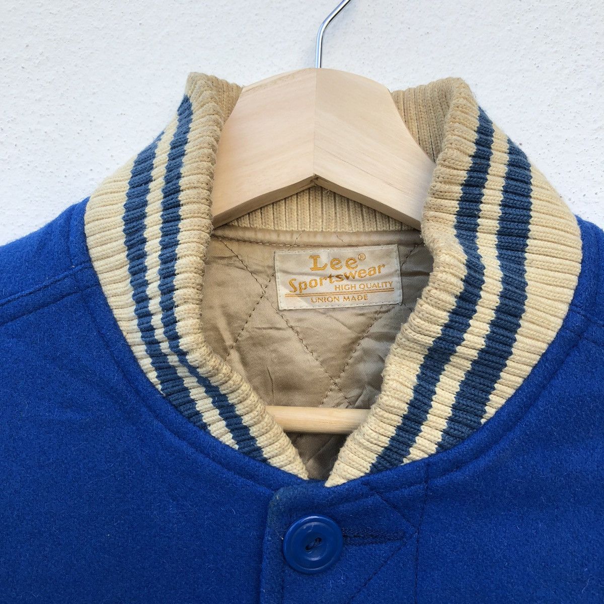 Vintage VINTAGE VARSITY JACKET LEE SPORTSWEAR UNION MADE BIG LOGO Size US M / EU 48-50 / 2 - 7 Thumbnail