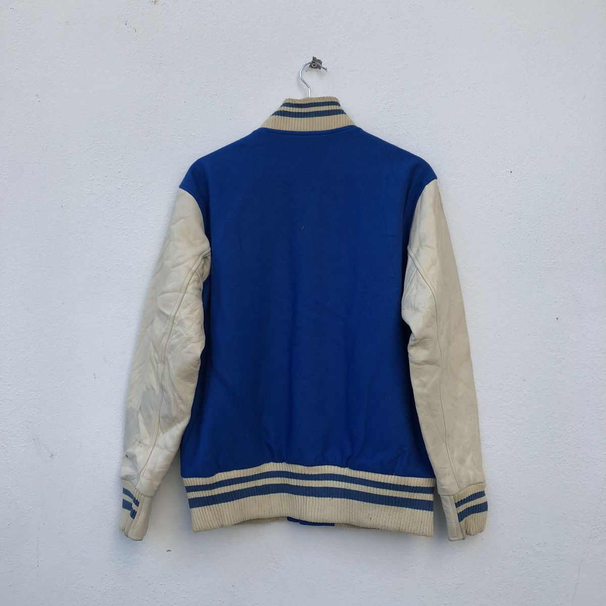 Vintage VINTAGE VARSITY JACKET LEE SPORTSWEAR UNION MADE BIG LOGO Size US M / EU 48-50 / 2 - 8 Thumbnail