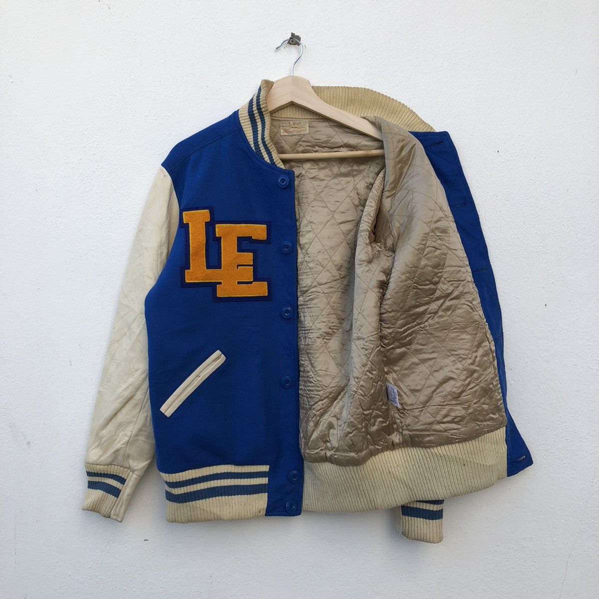 Vintage VINTAGE VARSITY JACKET LEE SPORTSWEAR UNION MADE BIG LOGO Size US M / EU 48-50 / 2 - 9 Thumbnail
