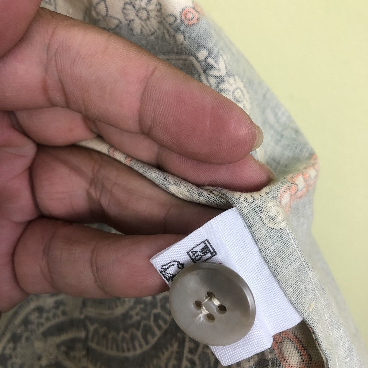 Japanese Brand Vintage Japanese Brand Casual Life Nice Design Size US M / EU 48-50 / 2 - 8 Thumbnail