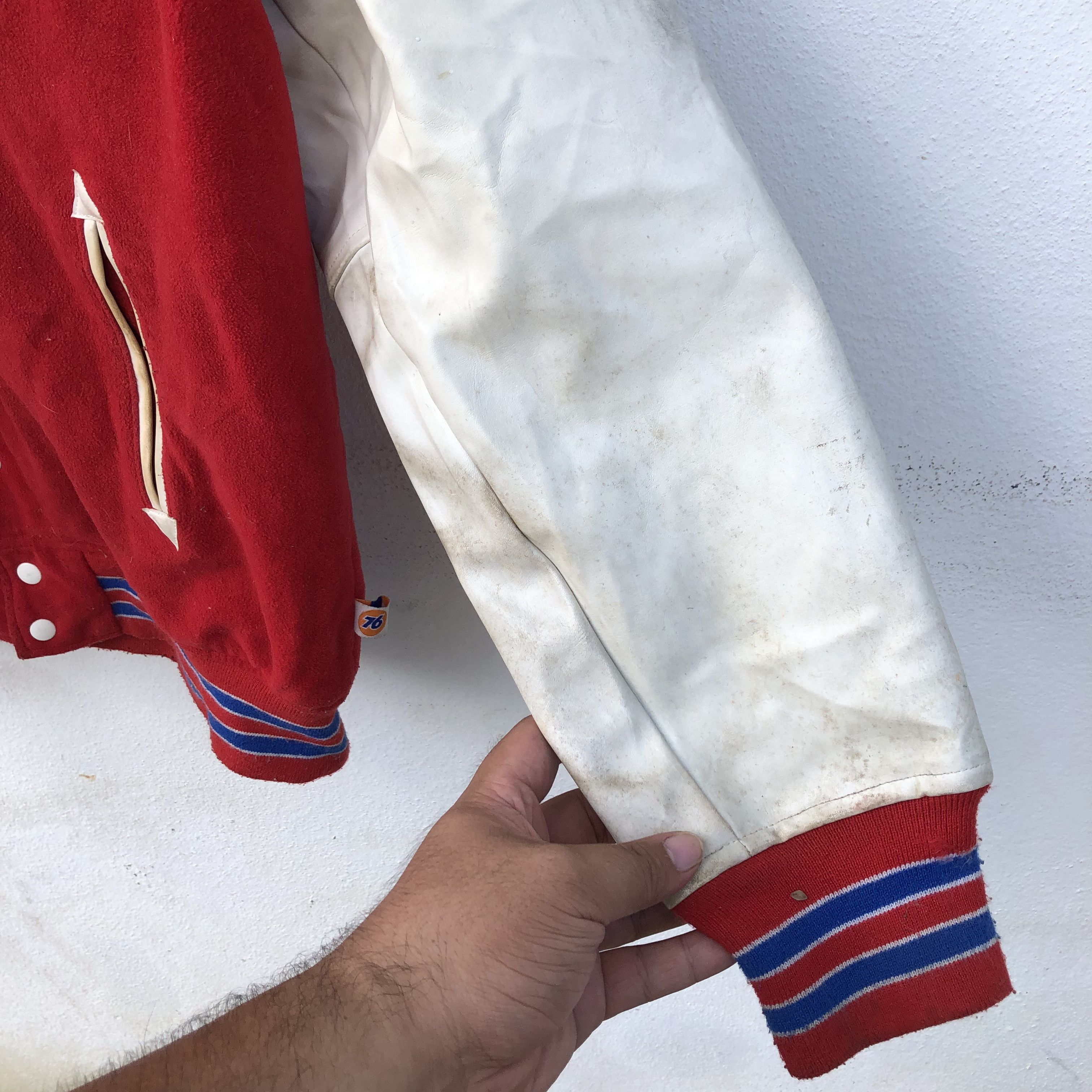 Japanese Brand VARSITY JACKET 76 LUBRICANTS EMBROIDERED BIG LOGO Size US L / EU 52-54 / 3 - 7 Thumbnail