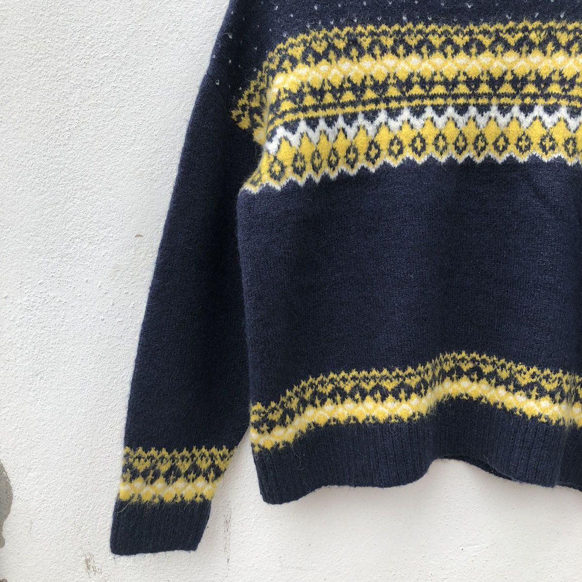 Japanese Brand VINTAGE KNITWEAR SWEATSHIRT NAVAJO DESIGN BY GU JAPAN Size US L / EU 52-54 / 3 - 4 Thumbnail