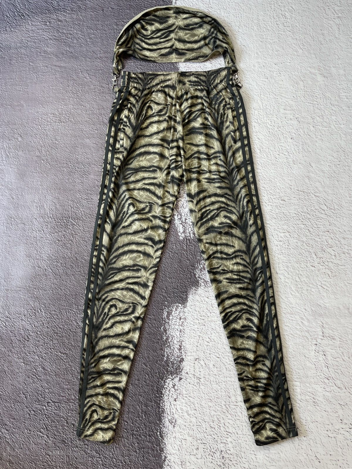 Adidas Jeremy Scott X Adidas Men's Animal Slash Print Pants Size S Size US 30 / EU 46 - 3 Thumbnail