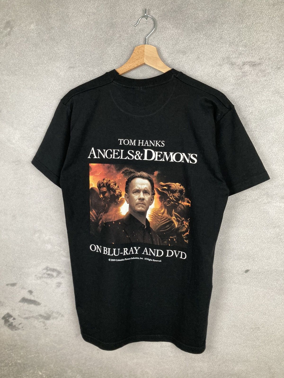 Vintage Vintage Angels And Demons Movie Graphic Tee Tom Hanks Rare Size US M / EU 48-50 / 2 - 2 Thumbnail