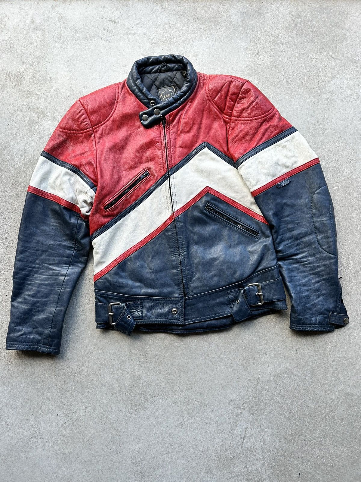 Image of Leather Jacket x Racing Vintage Genuine Leather High Quality Racing Jacket Hype, Men's (Size Small)