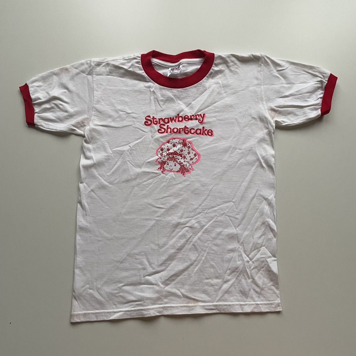 image of Vintage 90's Y2K Strawberry Shortcake Cartoon Graphic T Shirt in White, Men's (Size XS)