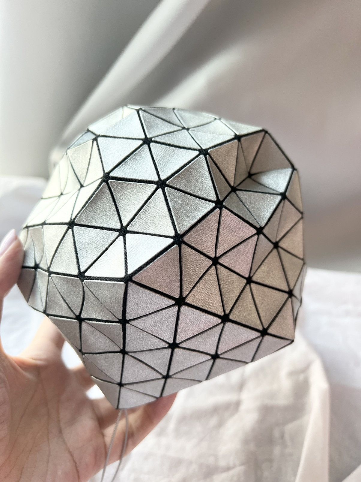 Issey Miyake × Issey Miyake Bao Bao × Japanese Brand 🔥 Rare!!! Bao Bao Issey Miyake Ball shape bag Size ONE SIZE - 6 Thumbnail
