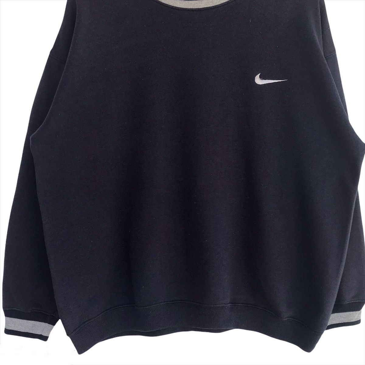 Nike Vintage nike crewneck Size US M / EU 48-50 / 2 - 3 Thumbnail