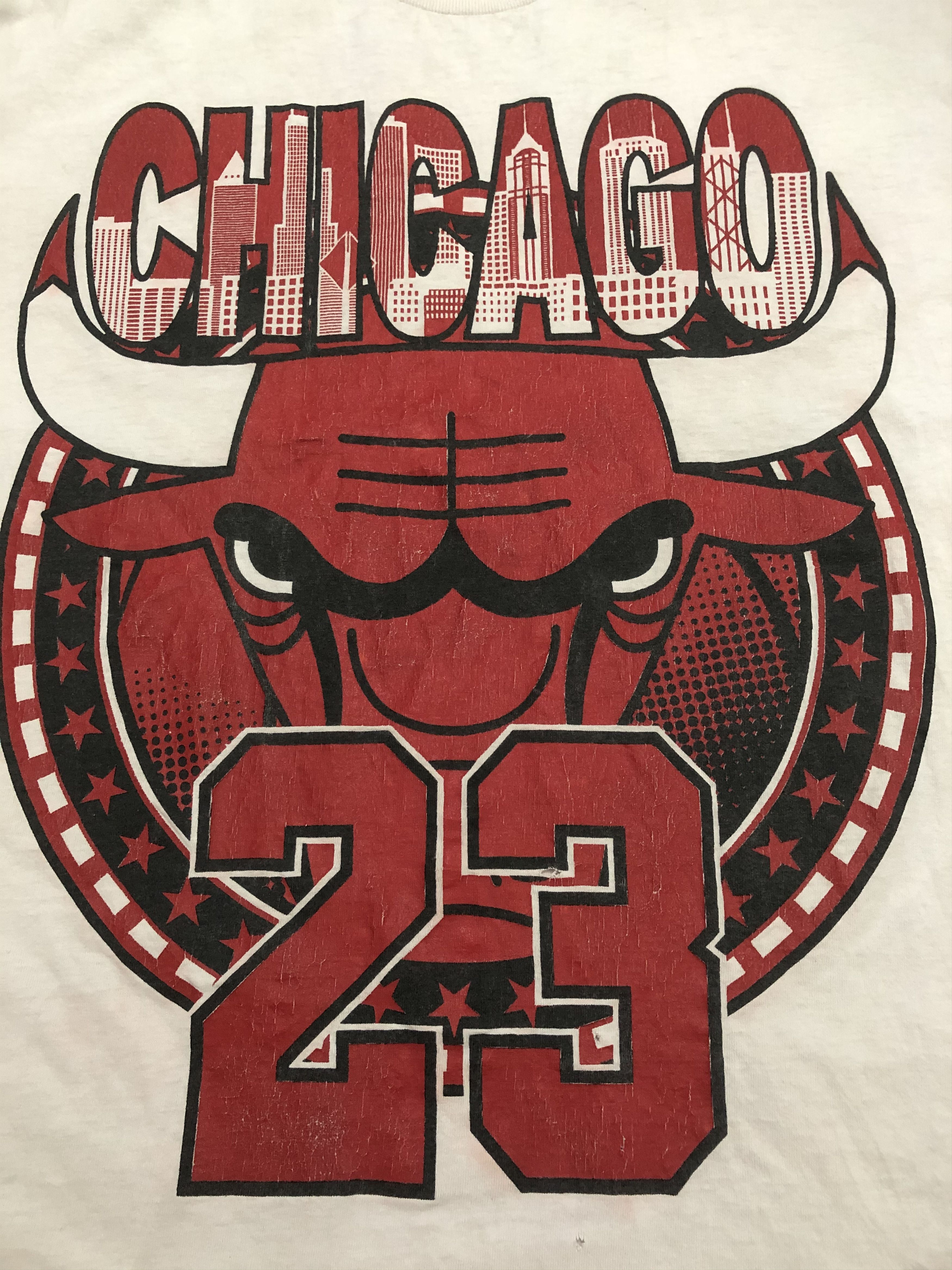 NBA Vintage Very Rare Distressed Chicago Bulls Jordan Tshirt Size US XL / EU 56 / 4 - 3 Thumbnail
