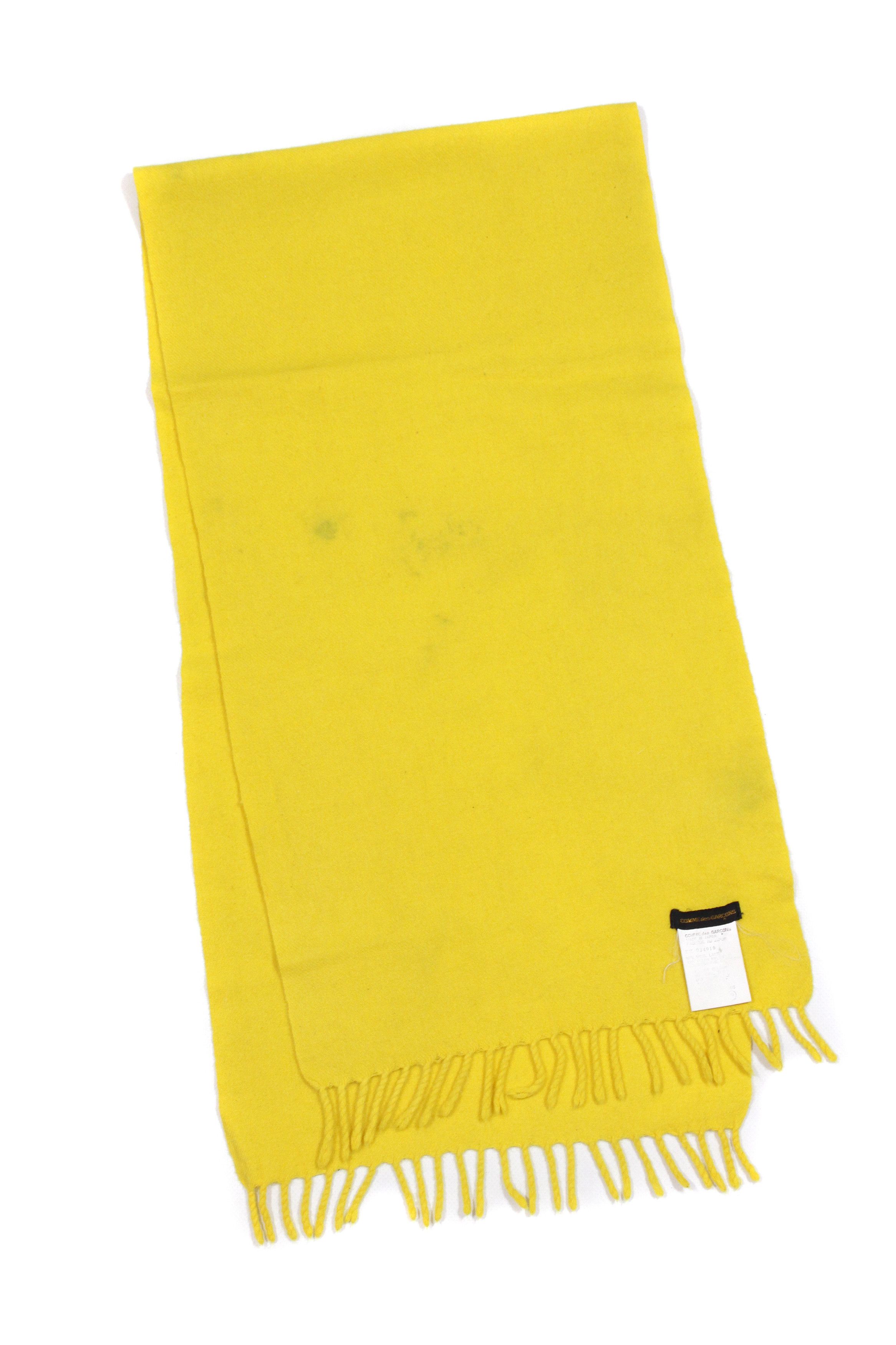 Comme des Garcons Yellow Wool Scarf 90S Vintage Made in Japan Size ONE SIZE - 1 Thumbnail