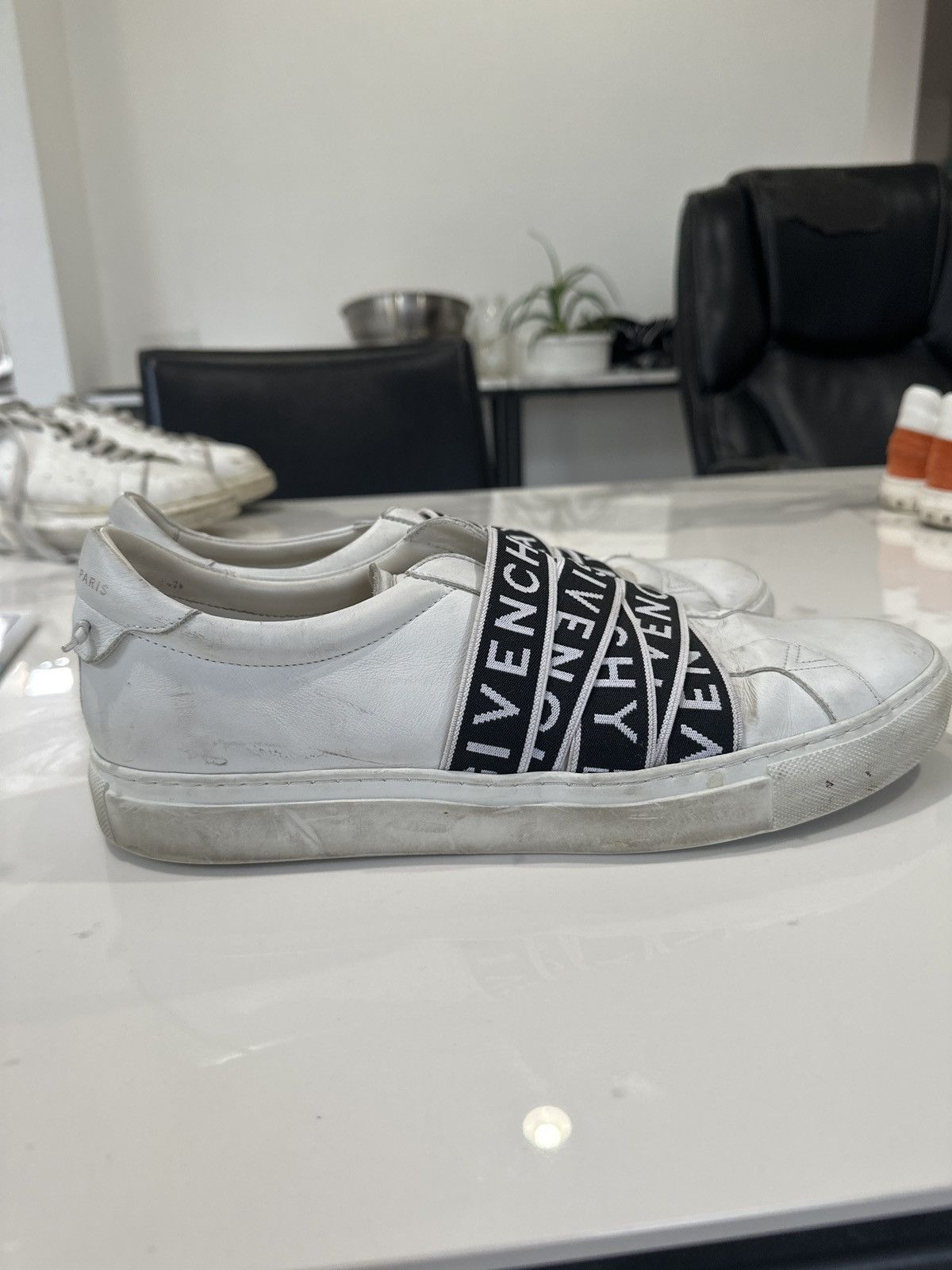 Givenchy Givenchy 4g webbing sneakers Size US 11 / EU 44 - 1 Thumbnail
