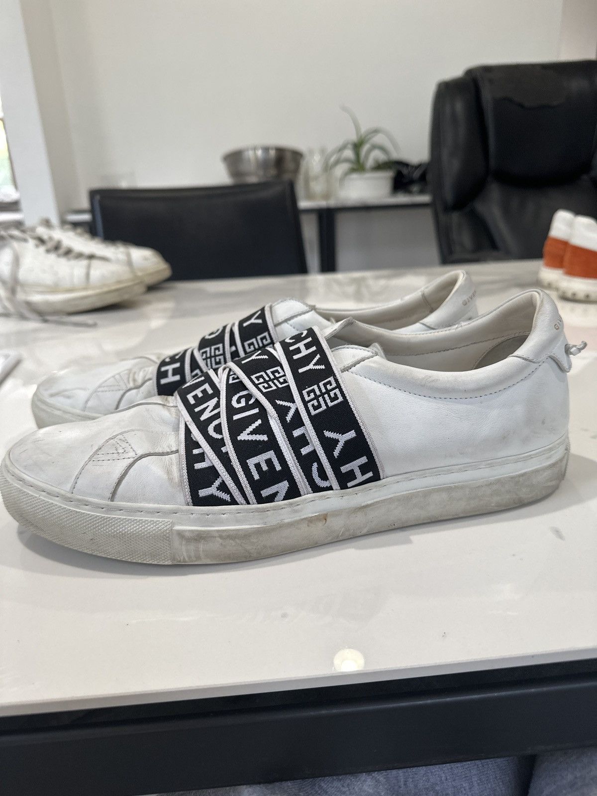 Givenchy Givenchy 4g webbing sneakers Size US 11 / EU 44 - 3 Thumbnail