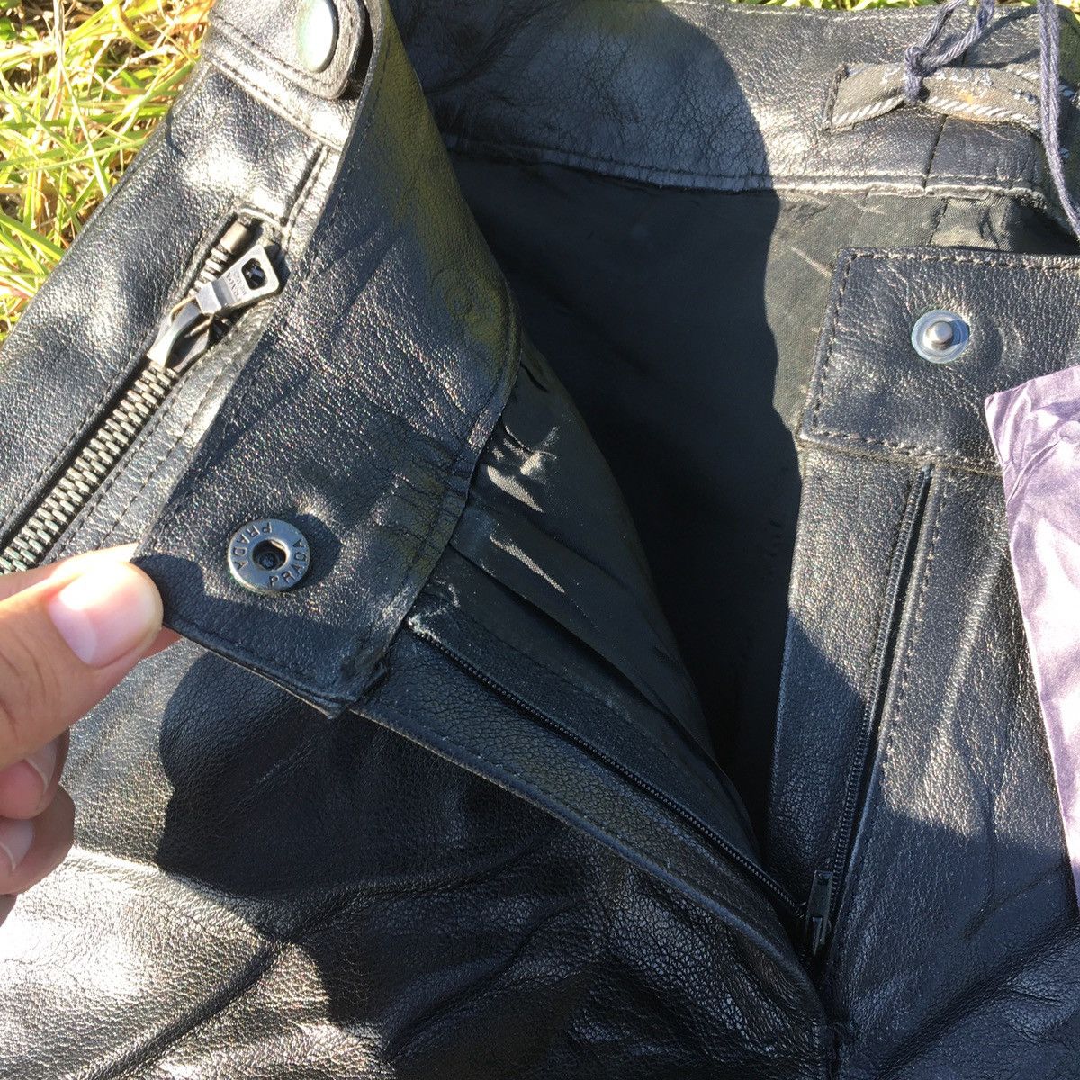 Prada ARCHIVE PRADA LEATHER TROUSER PANT Size US 28 / EU 44 - 9 Thumbnail