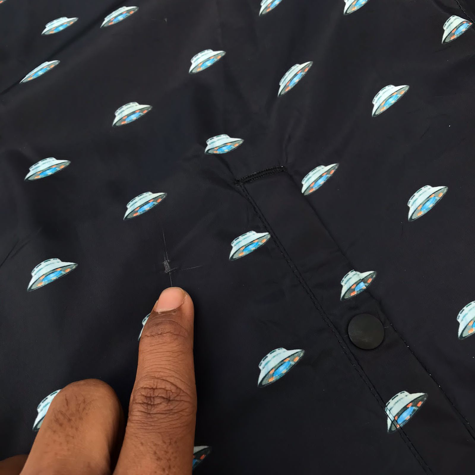 Undercover John Undercover Ufo Print Coach Jacket Size US L / EU 52-54 / 3 - 6 Thumbnail