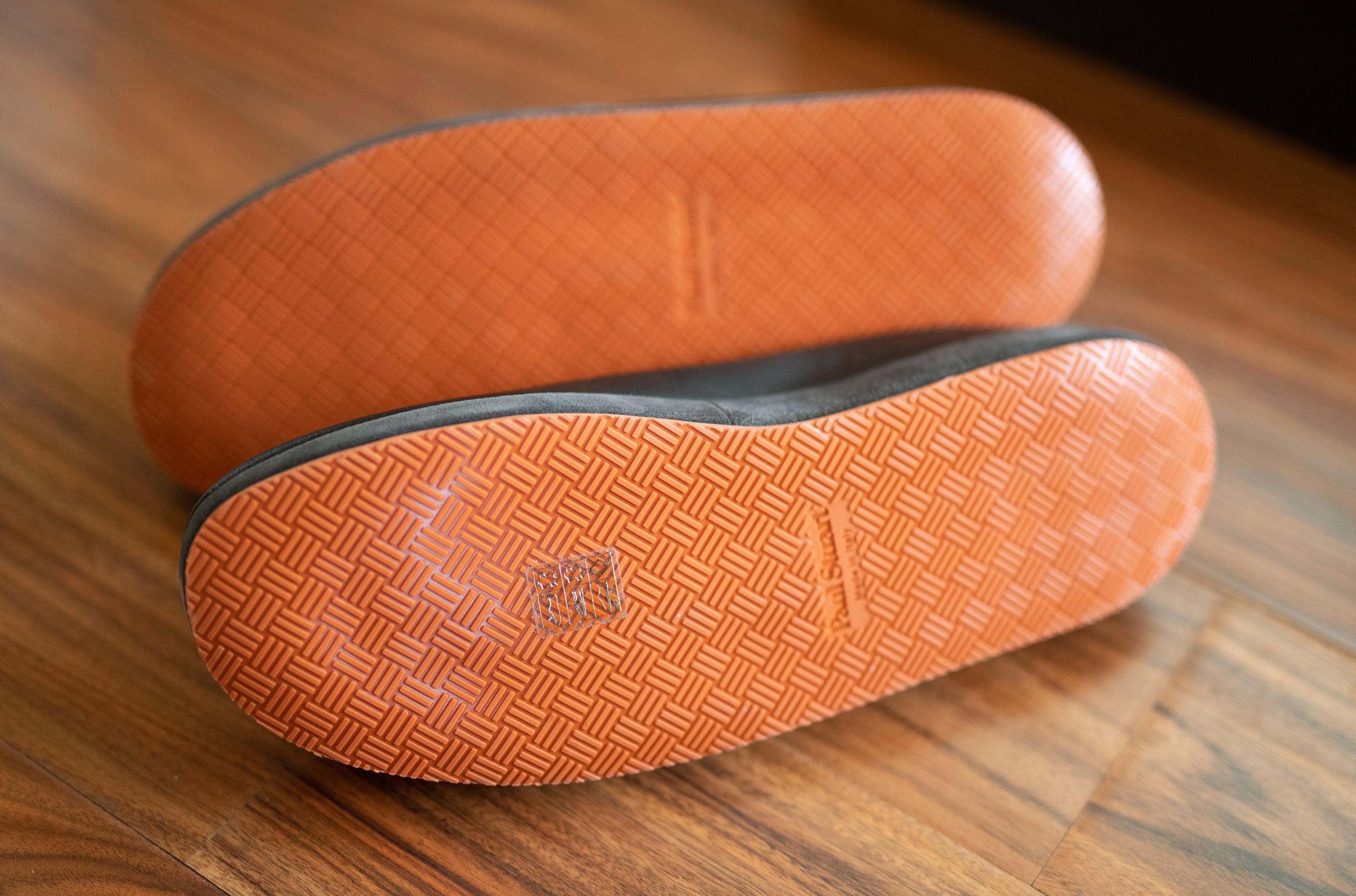 Paul Stuart Paul Stuart 'Hampton' Leather Clog Slide Mules Slippers 12 Size US 12 / EU 45 - 8 Thumbnail