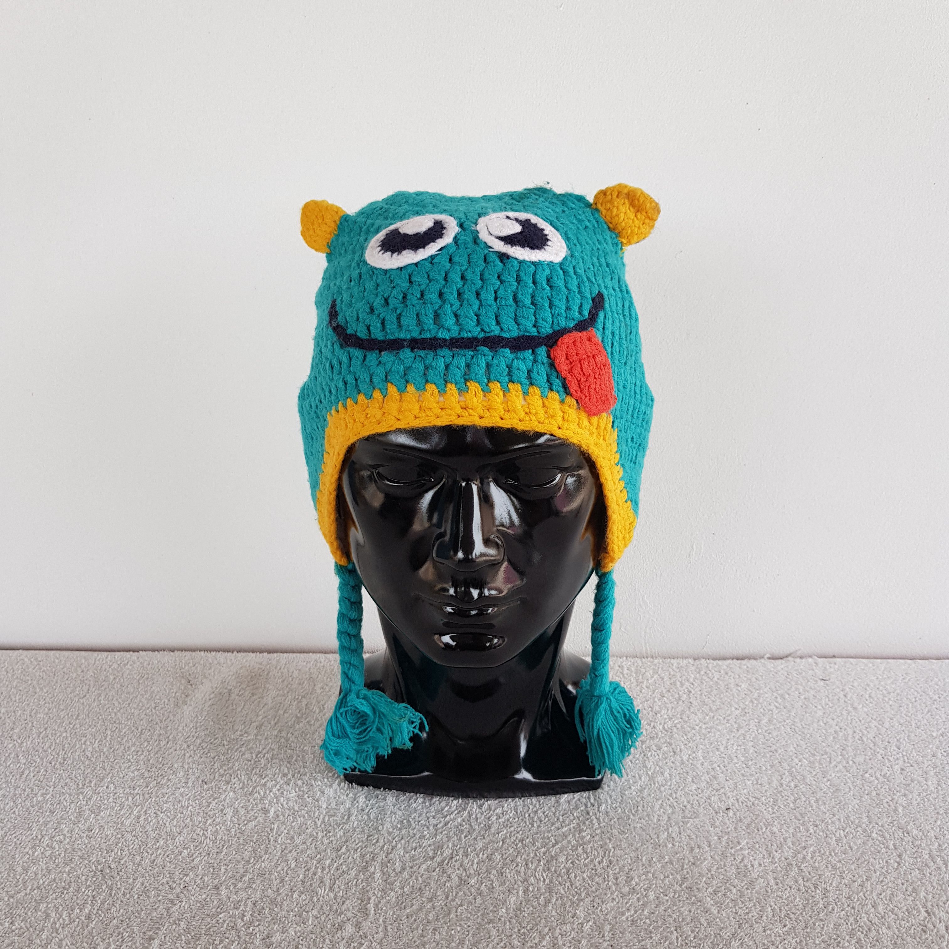 If Six Was Nine × Japanese Brand × Vintage Cartoon Crochet Hats Japanese Beanie Snow Cap Hats Size ONE SIZE - 1 Thumbnail